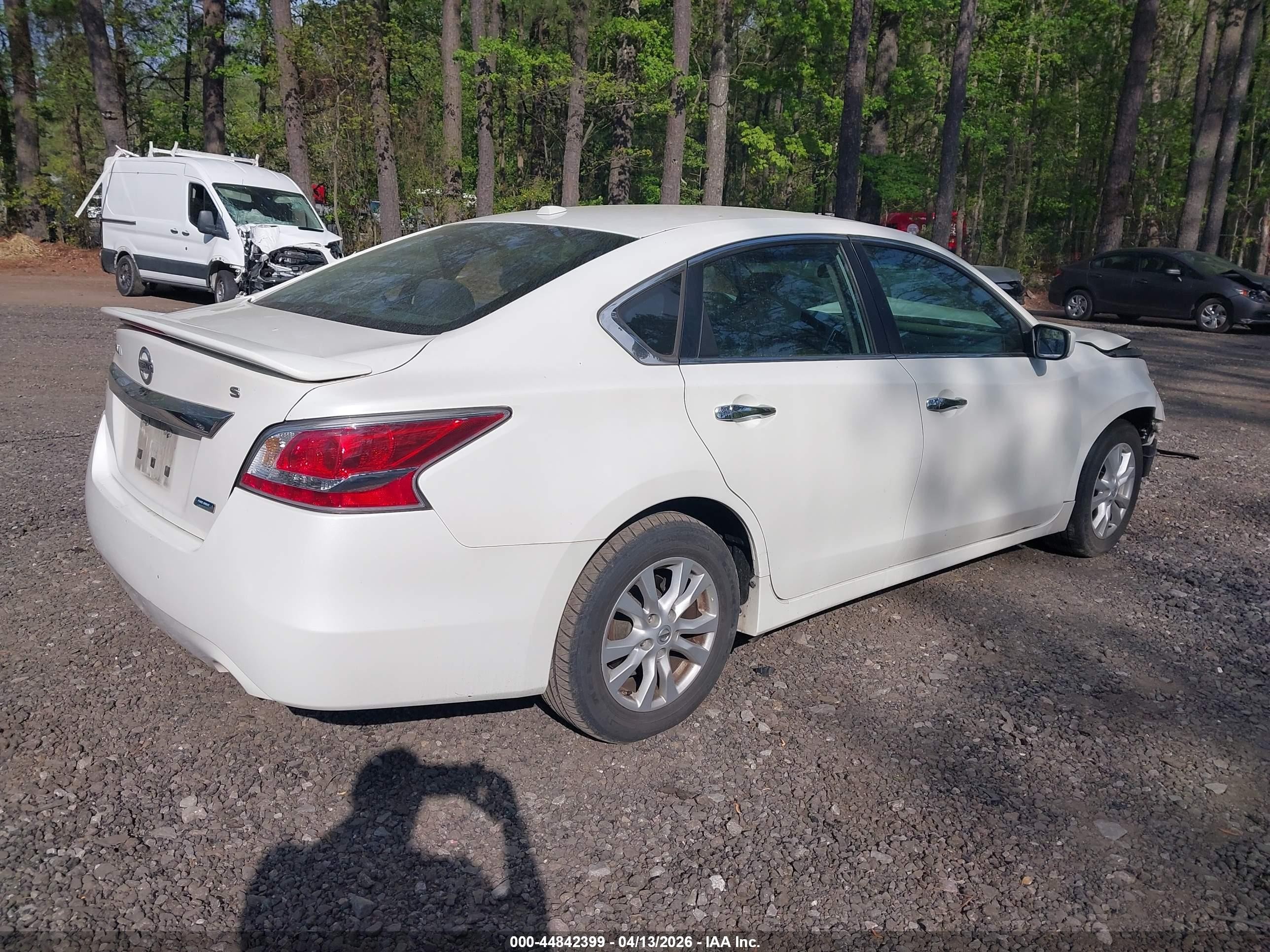 2014 Nissan Altima 2.5 S Белый vin: 1N4AL3AP0EC294536