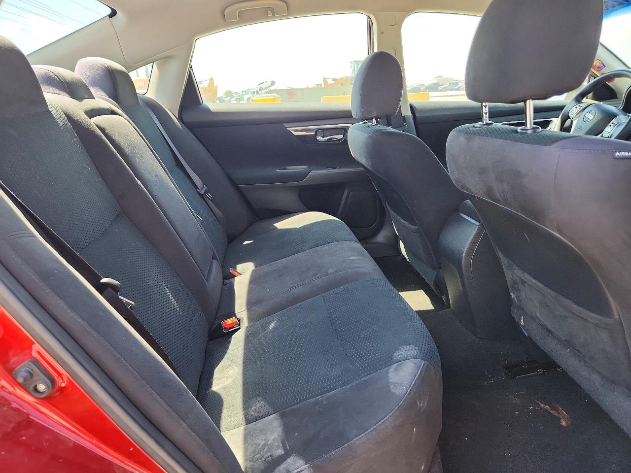 2014 Nissan Altima 2.5 S Red vin: 1N4AL3AP0EC325204