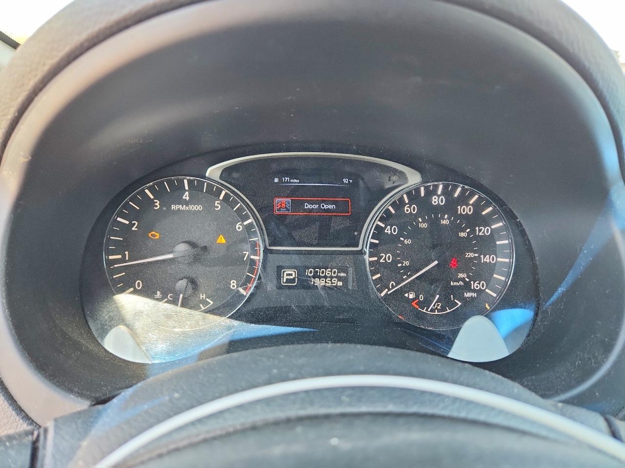 2014 Nissan Altima 2.5 S Red vin: 1N4AL3AP0EC325204