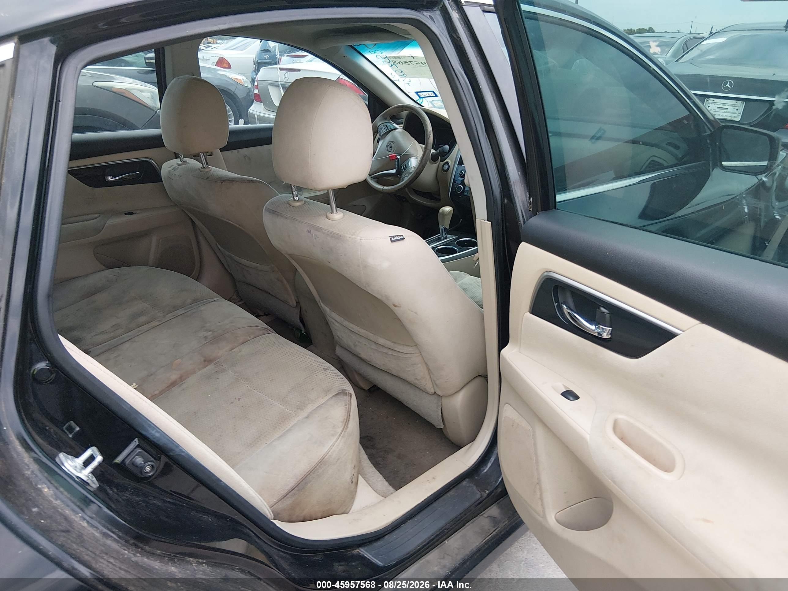 2014 Nissan Altima 2.5 Sv Black vin: 1N4AL3AP0EC328250