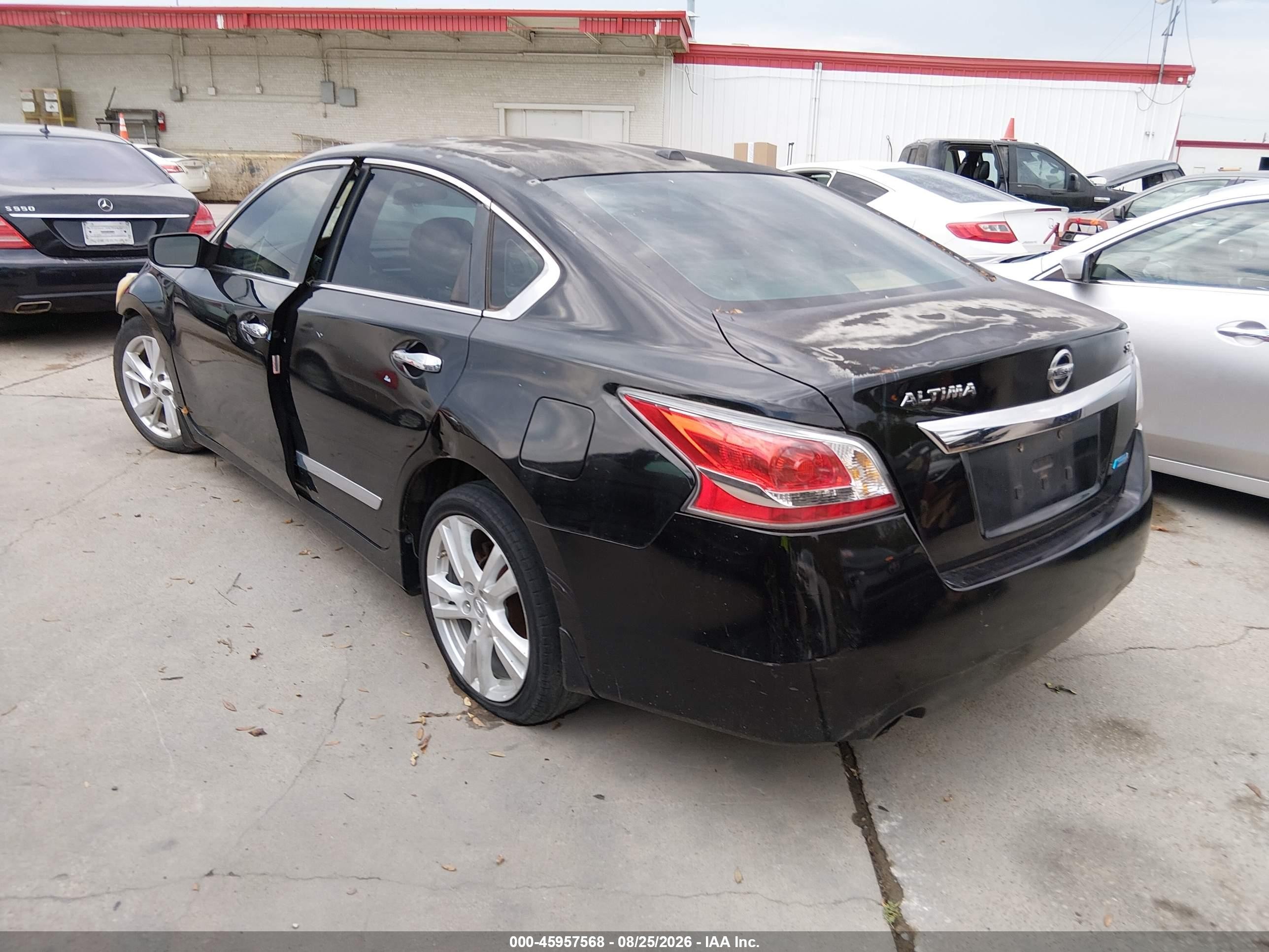 2014 Nissan Altima 2.5 Sv Black vin: 1N4AL3AP0EC328250