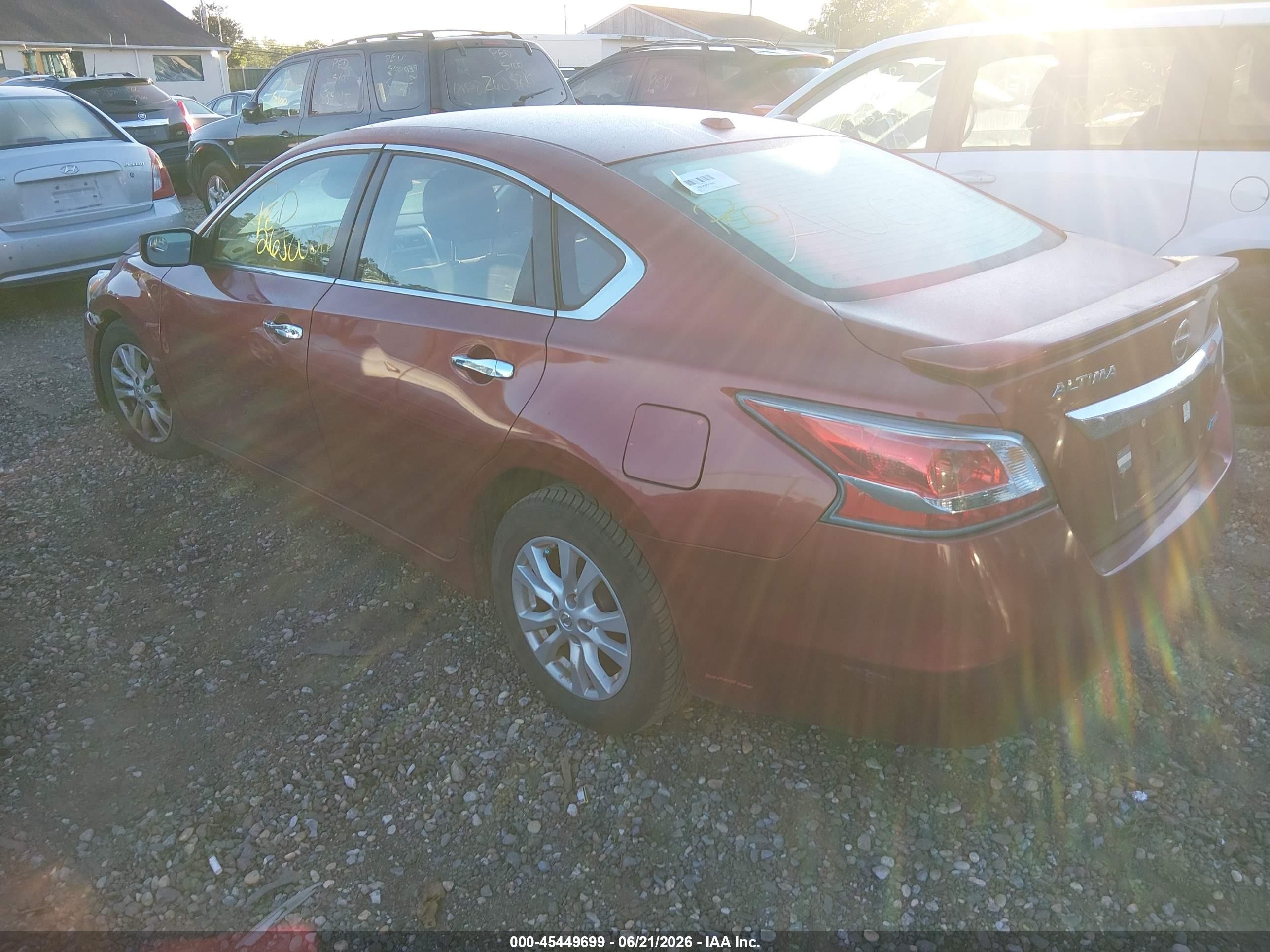 2014 Nissan Altima 2.5/2.5 S/2.5 Sl/2.5 Sv Red vin: 1N4AL3AP0EC401729