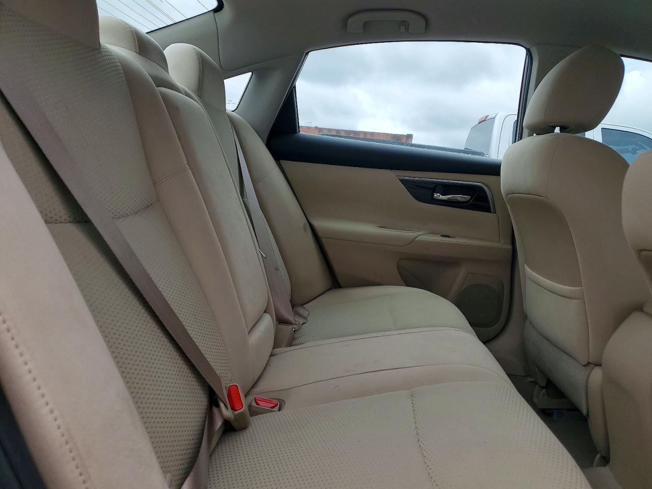 2014 Nissan Altima 2.5 Gold vin: 1N4AL3AP0EC411838