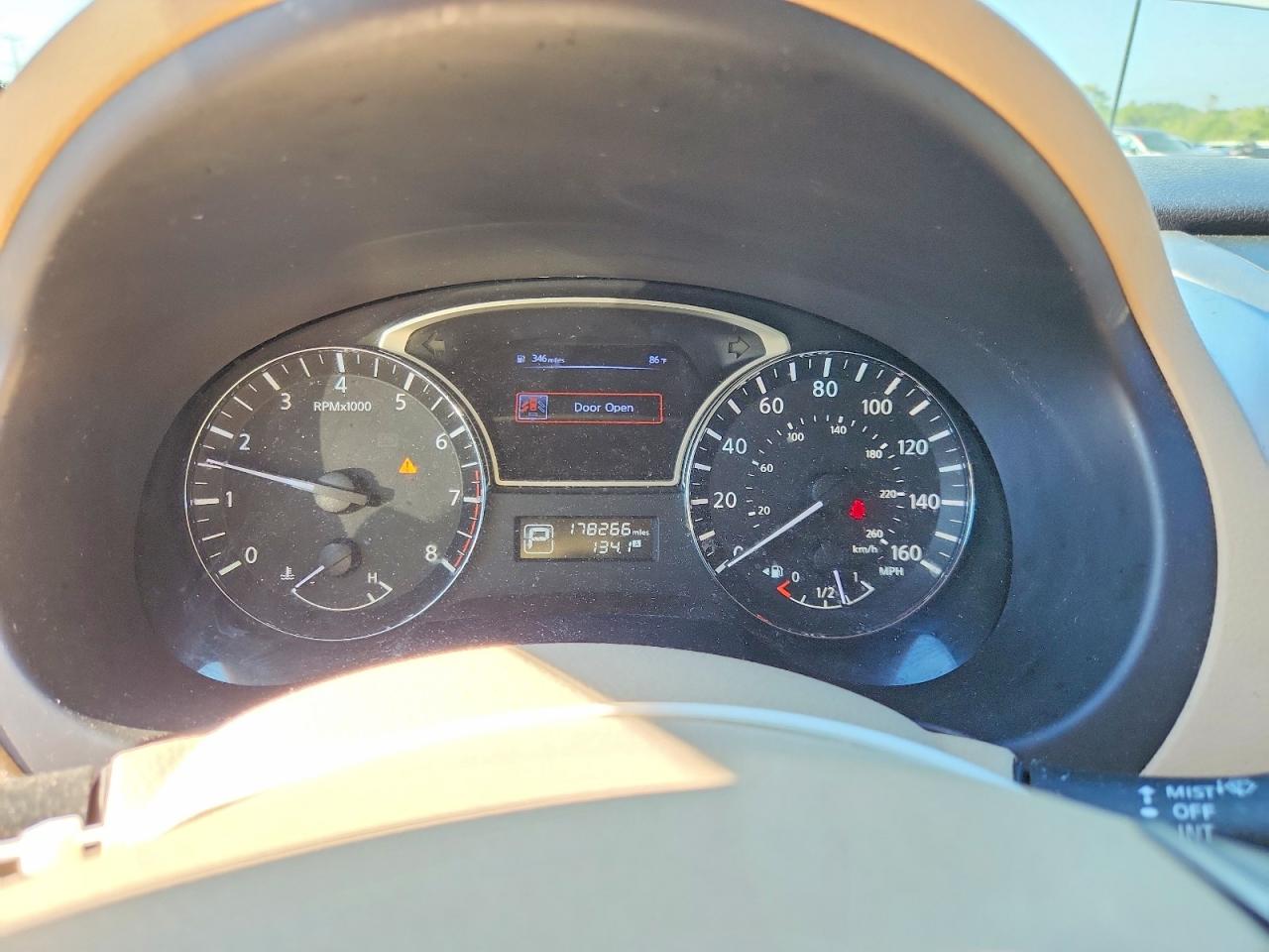 2014 Nissan Altima 2.5 S White vin: 1N4AL3AP0EC424802