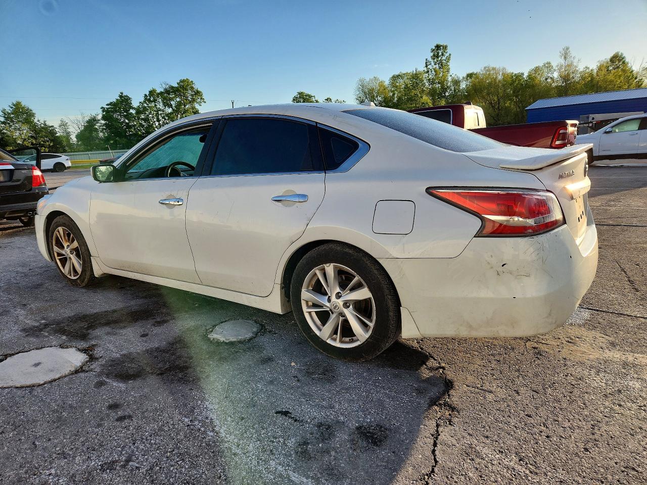2014 Nissan Altima Sv White vin: 1N4AL3AP0EC900336