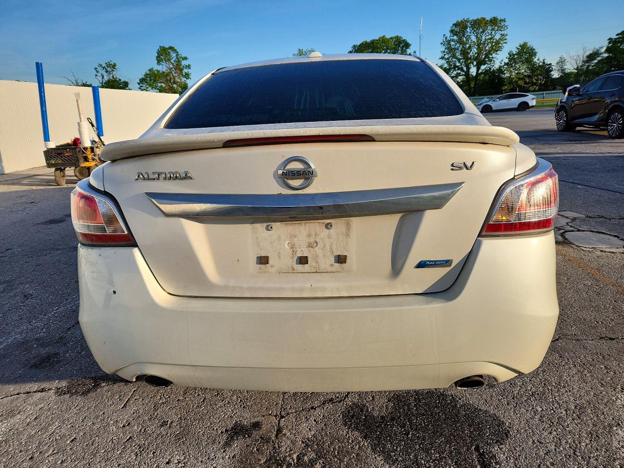 2014 Nissan Altima Sv White vin: 1N4AL3AP0EC900336