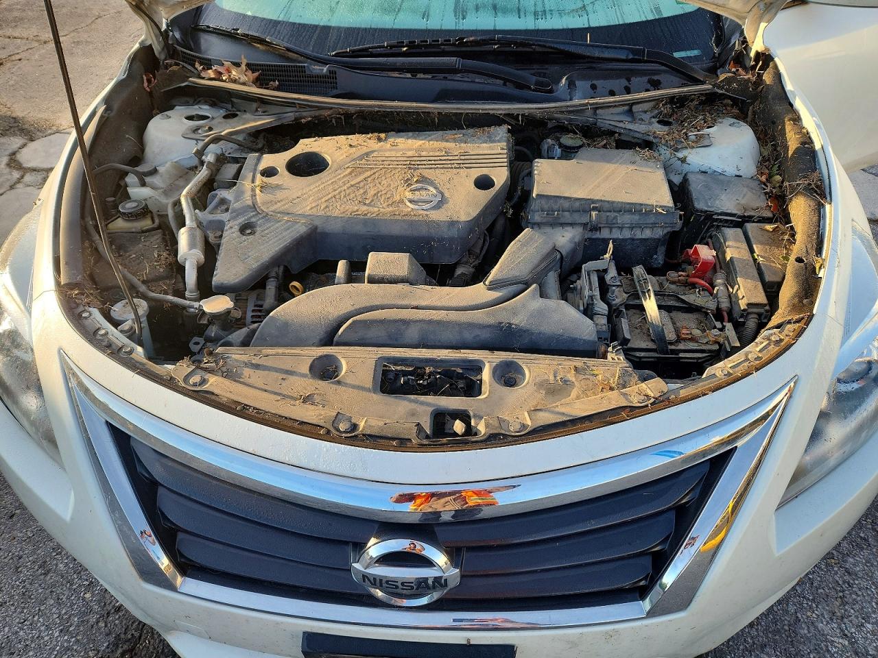 2014 Nissan Altima Sv White vin: 1N4AL3AP0EC900336