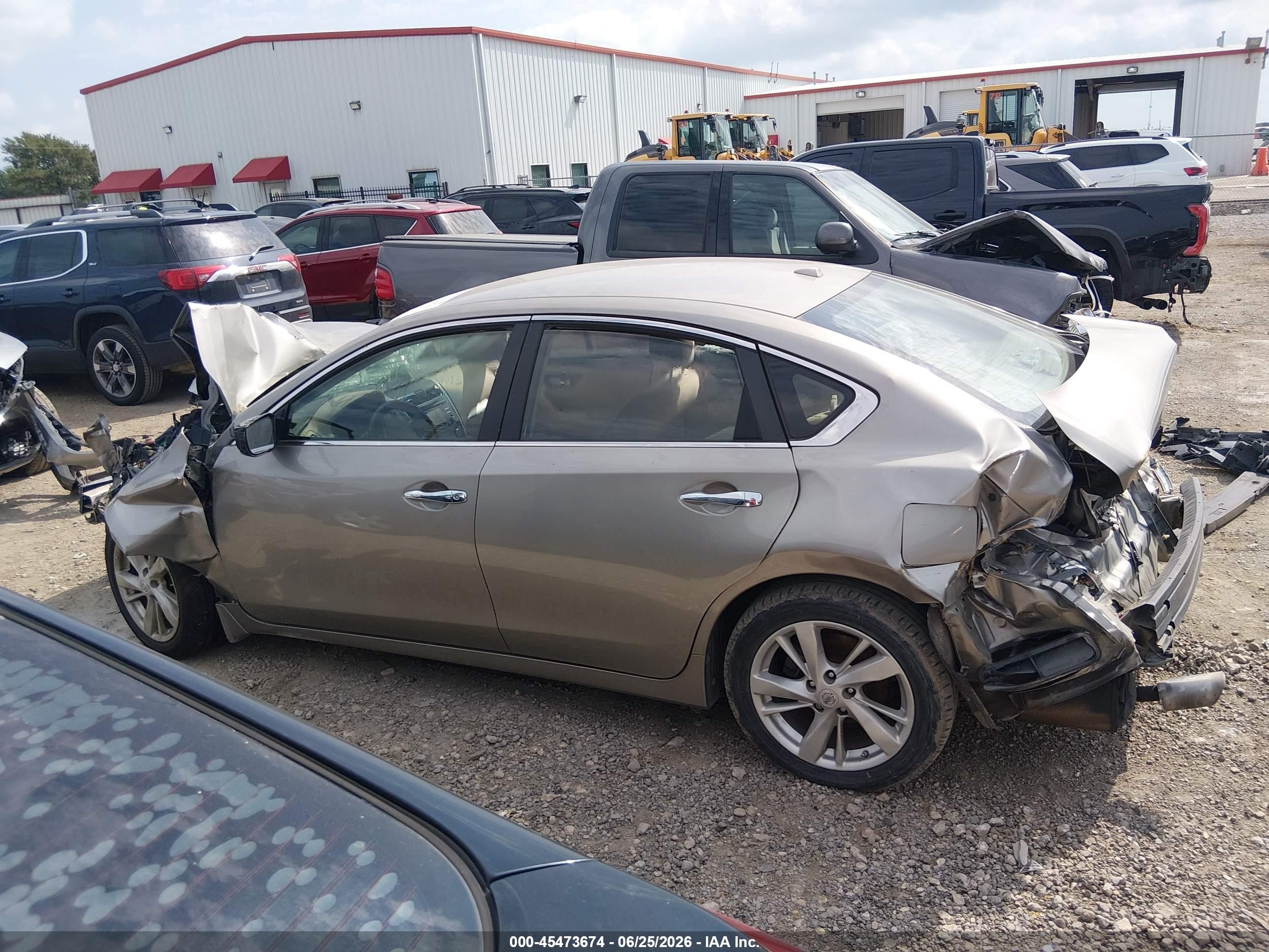 2014 Nissan Altima 2.5 Sv Gold vin: 1N4AL3AP0EC901759
