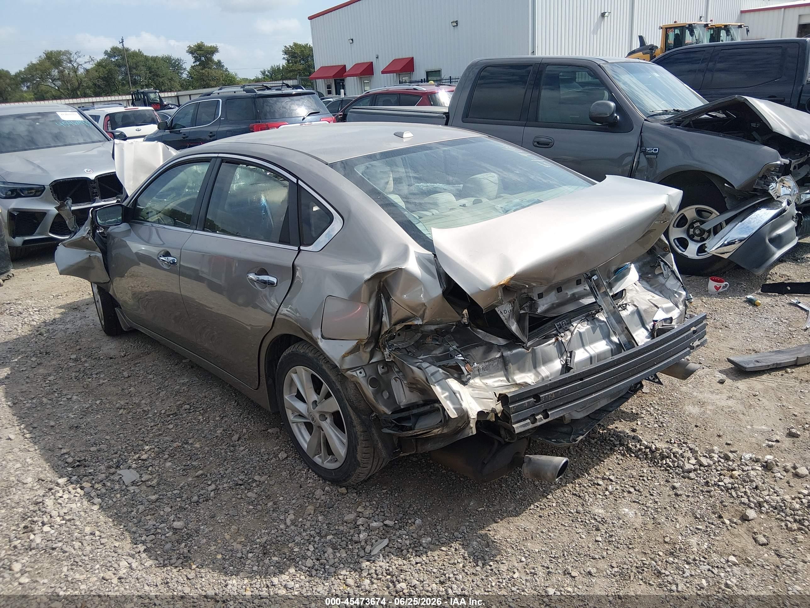 2014 Nissan Altima 2.5 Sv Gold vin: 1N4AL3AP0EC901759