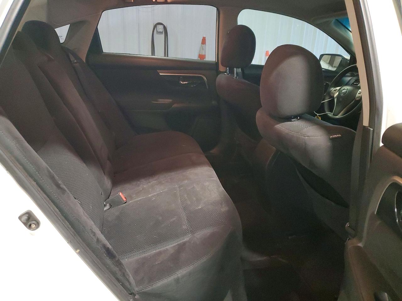 2014 Nissan Altima 2.5 S White vin: 1N4AL3AP0EN210395