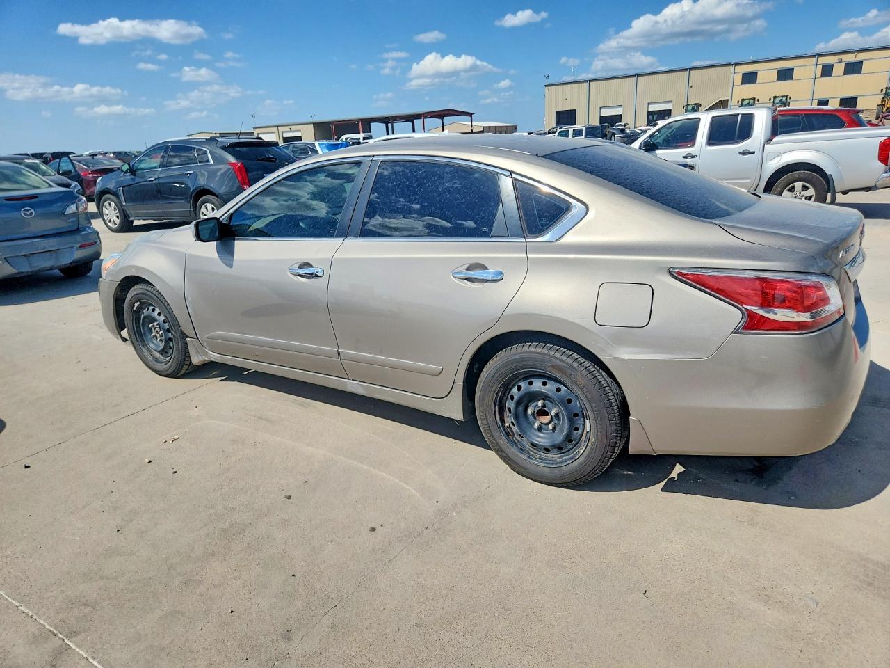 2014 Nissan Altima 2.5 S Beige vin: 1N4AL3AP0EN213653