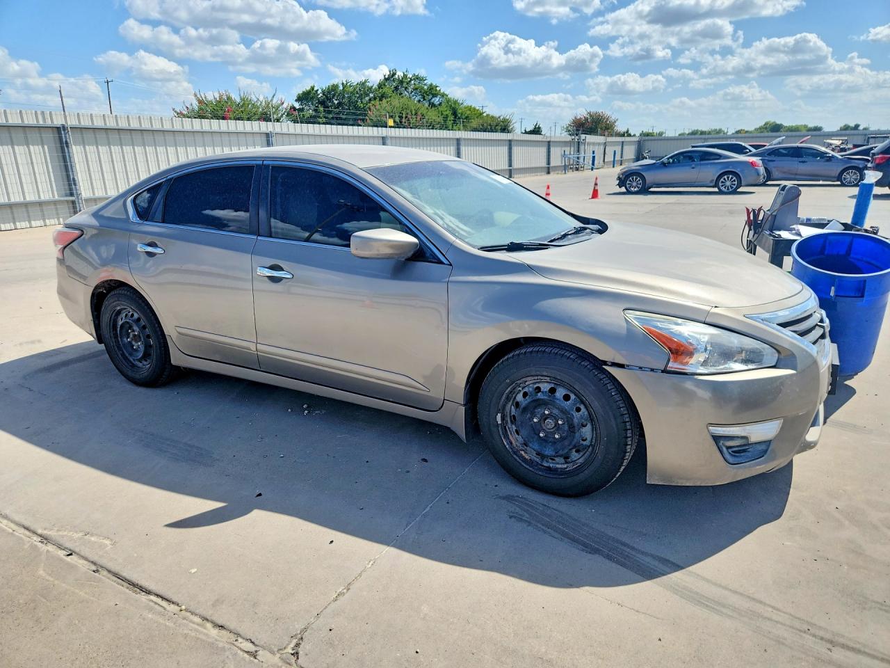 2014 Nissan Altima 2.5 S Beige vin: 1N4AL3AP0EN213653