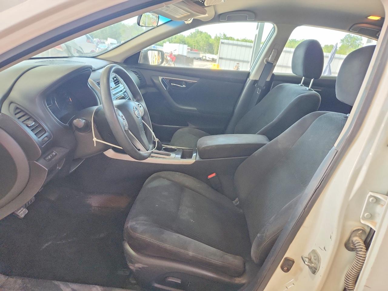 2014 Nissan Altima White vin: 1N4AL3AP0EN214138