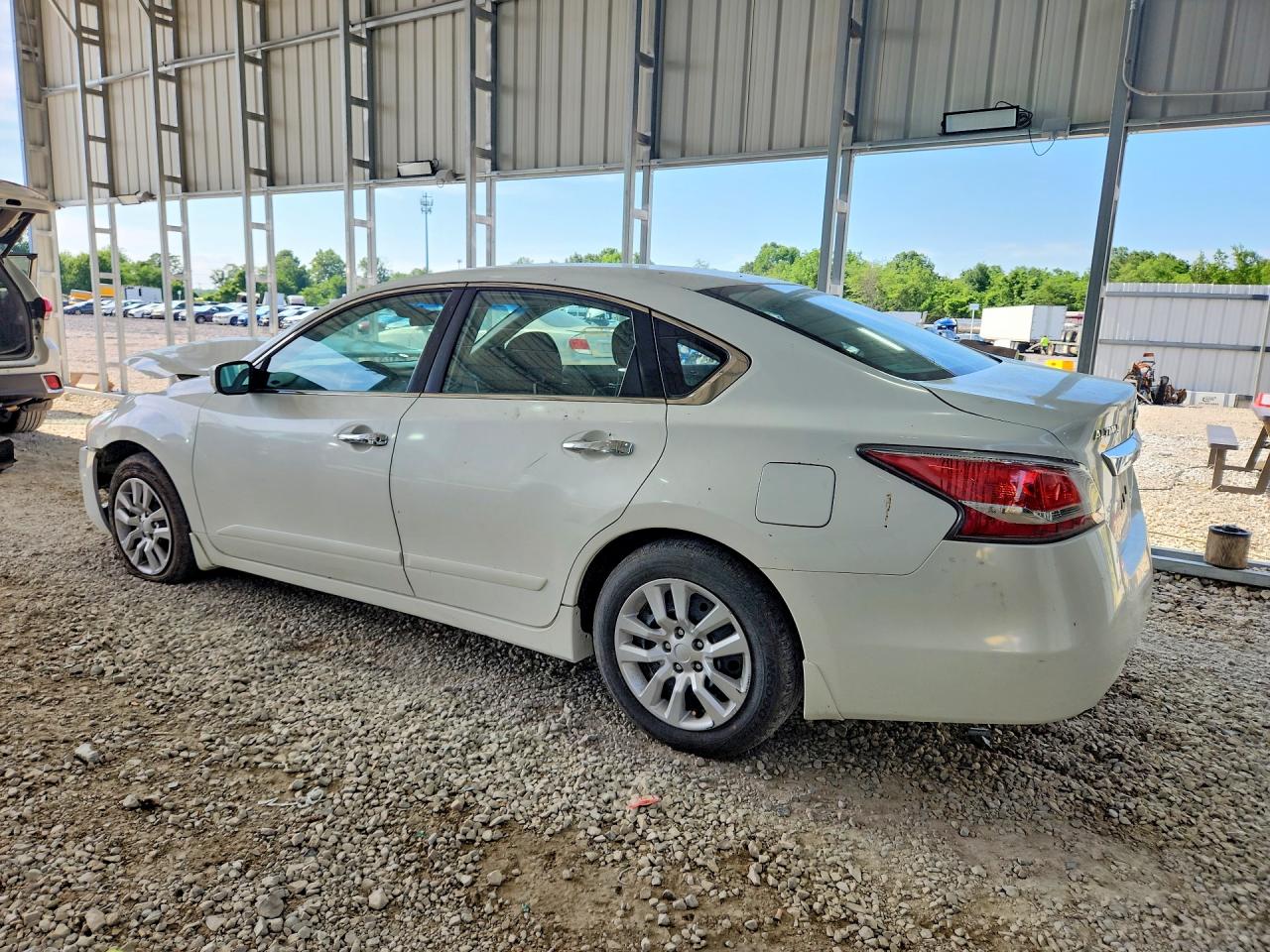 2014 Nissan Altima White vin: 1N4AL3AP0EN214138