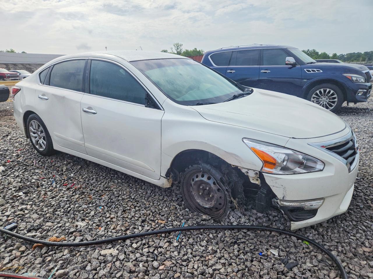 2014 Nissan Altima 2.5 S Белый vin: 1N4AL3AP0EN215435