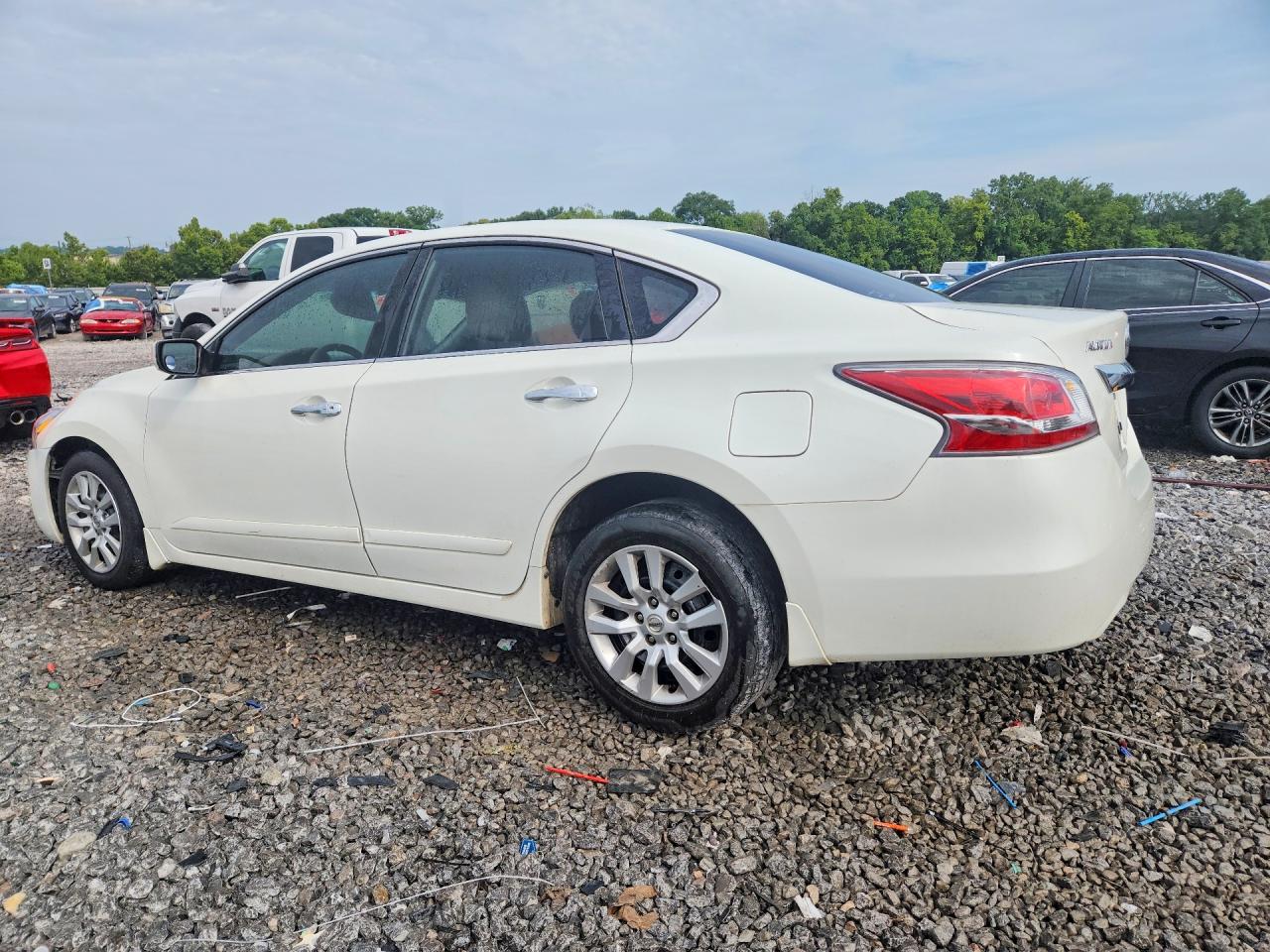 2014 Nissan Altima 2.5 S Белый vin: 1N4AL3AP0EN215435