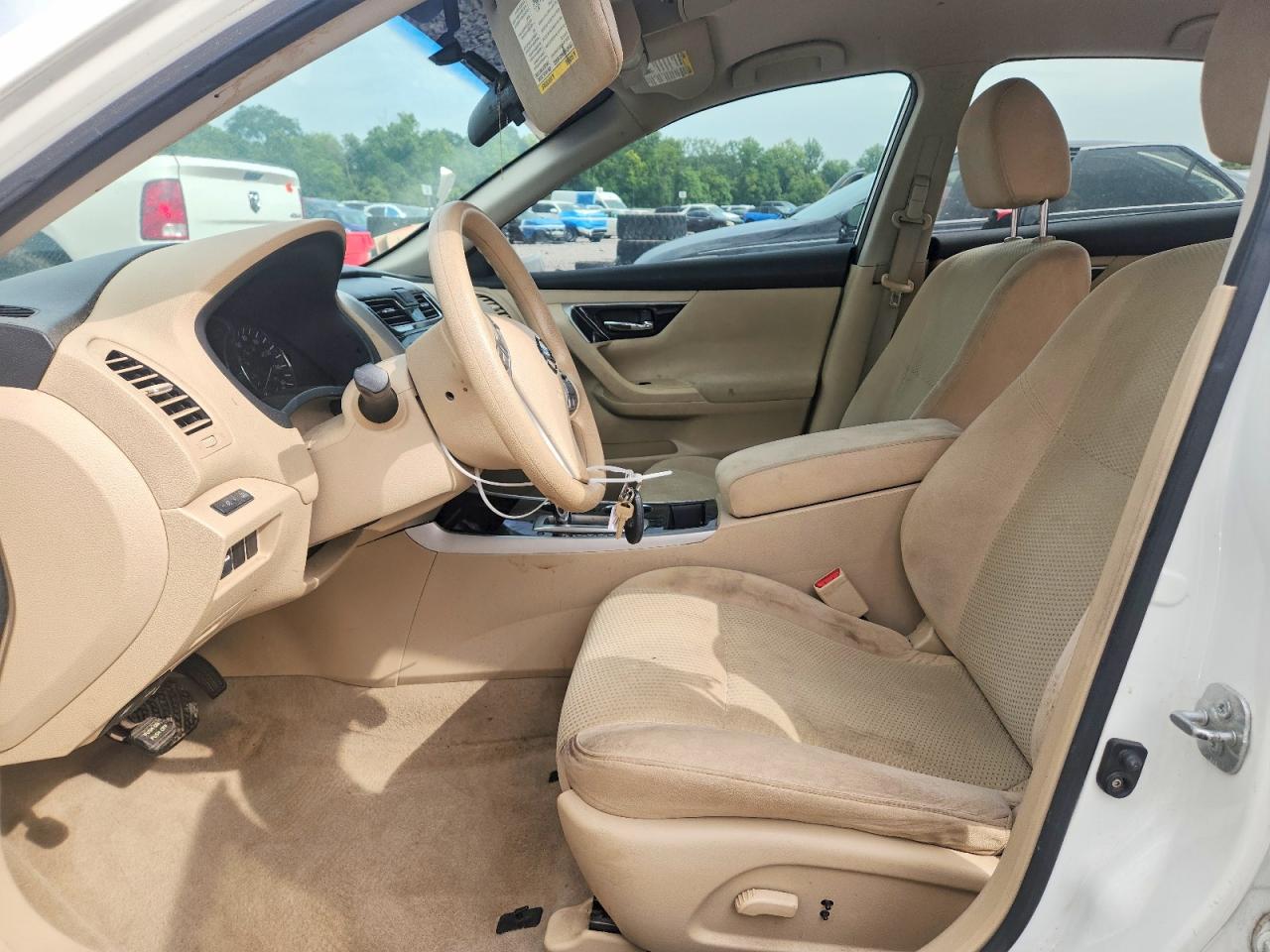 2014 Nissan Altima 2.5 S Белый vin: 1N4AL3AP0EN215435