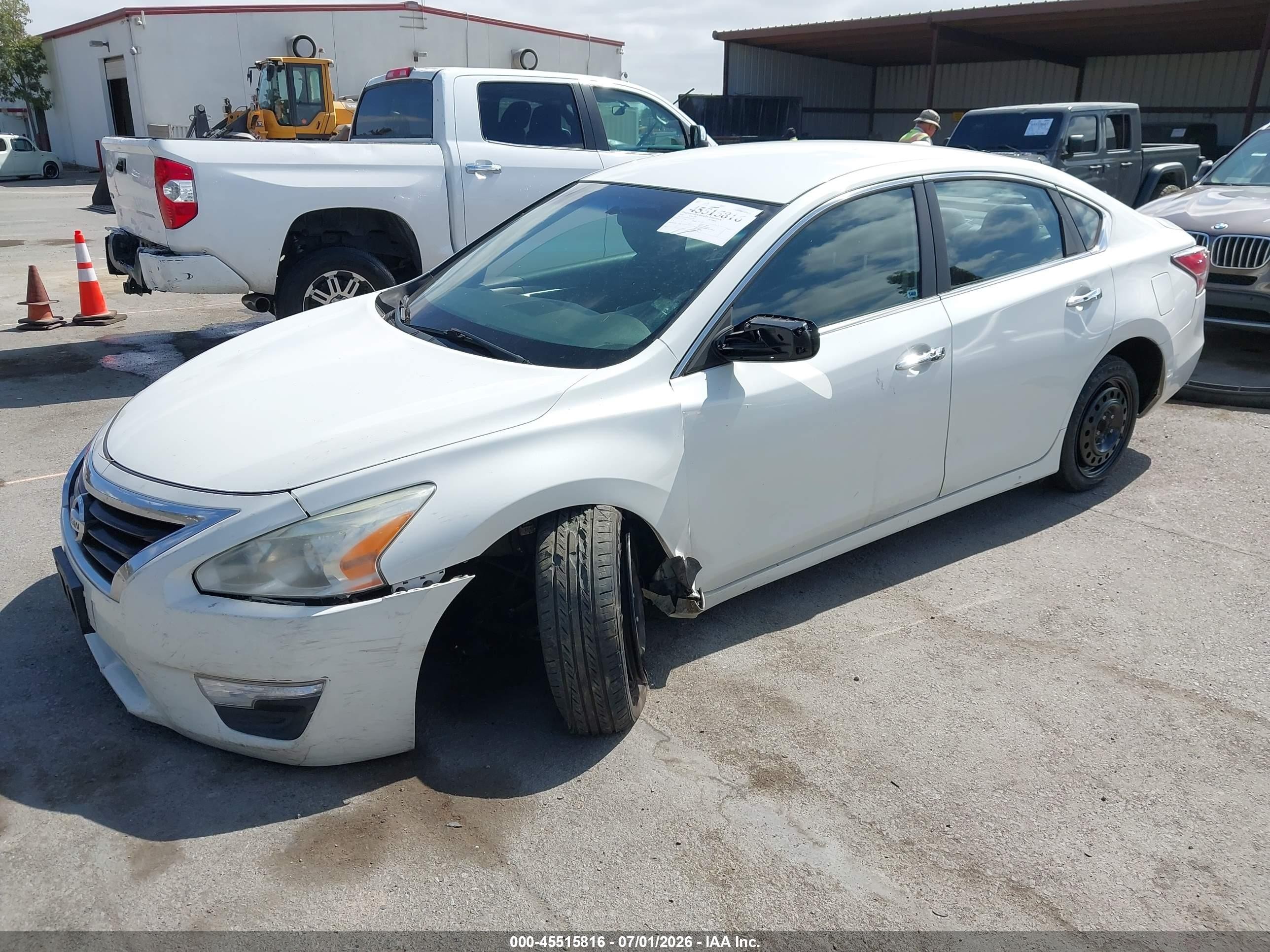 2014 Nissan Altima 2.5 S White vin: 1N4AL3AP0EN231263