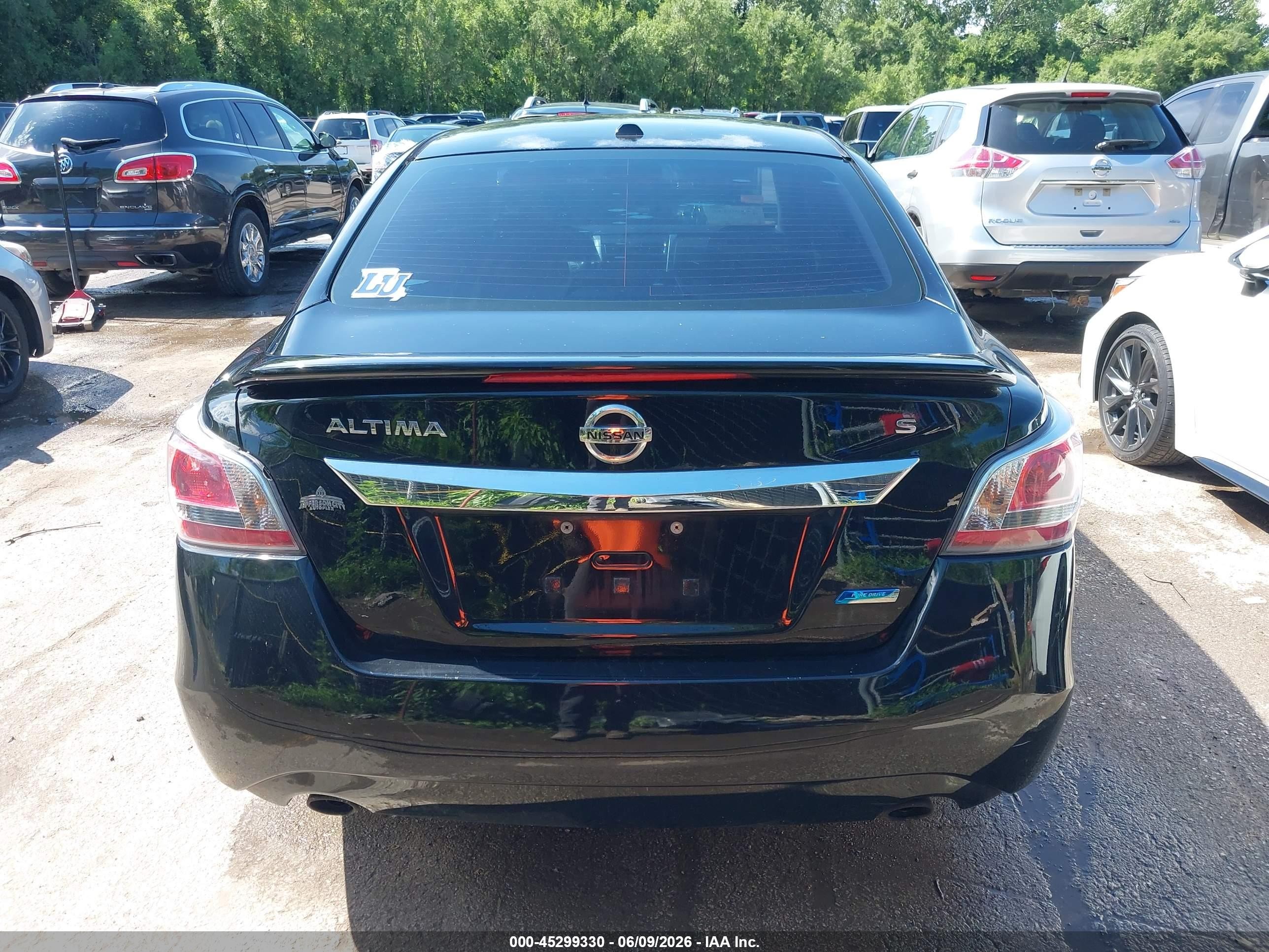 2014 Nissan Altima 2.5 S Черный vin: 1N4AL3AP0EN232137