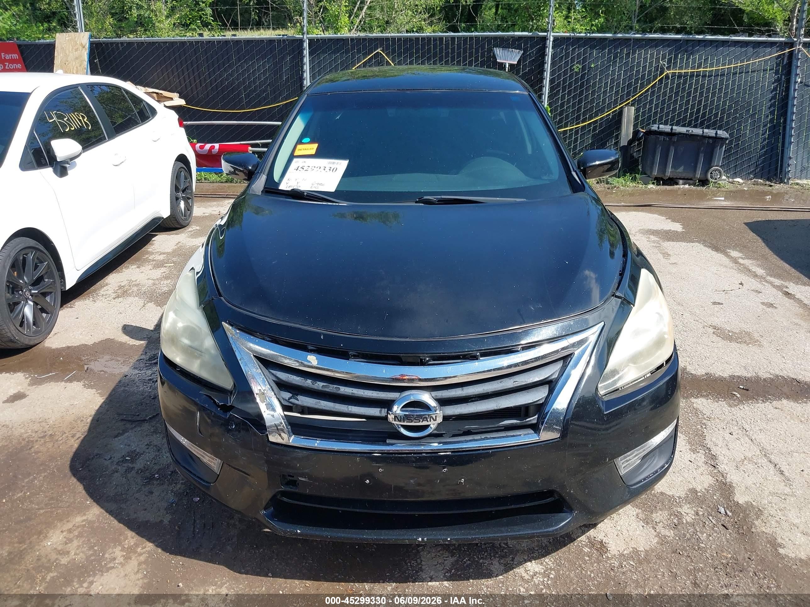 2014 Nissan Altima 2.5 S Черный vin: 1N4AL3AP0EN232137