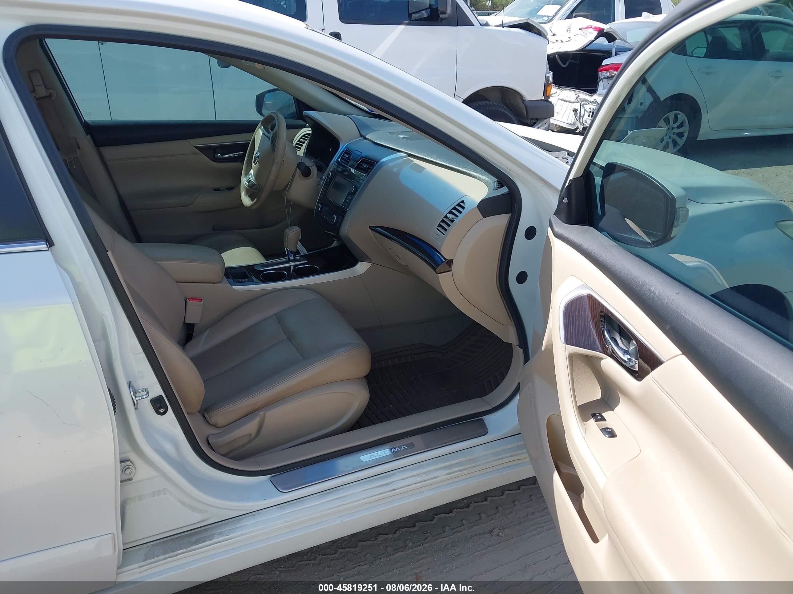 2014 Nissan Altima 2.5 Sl White vin: 1N4AL3AP0EN237189