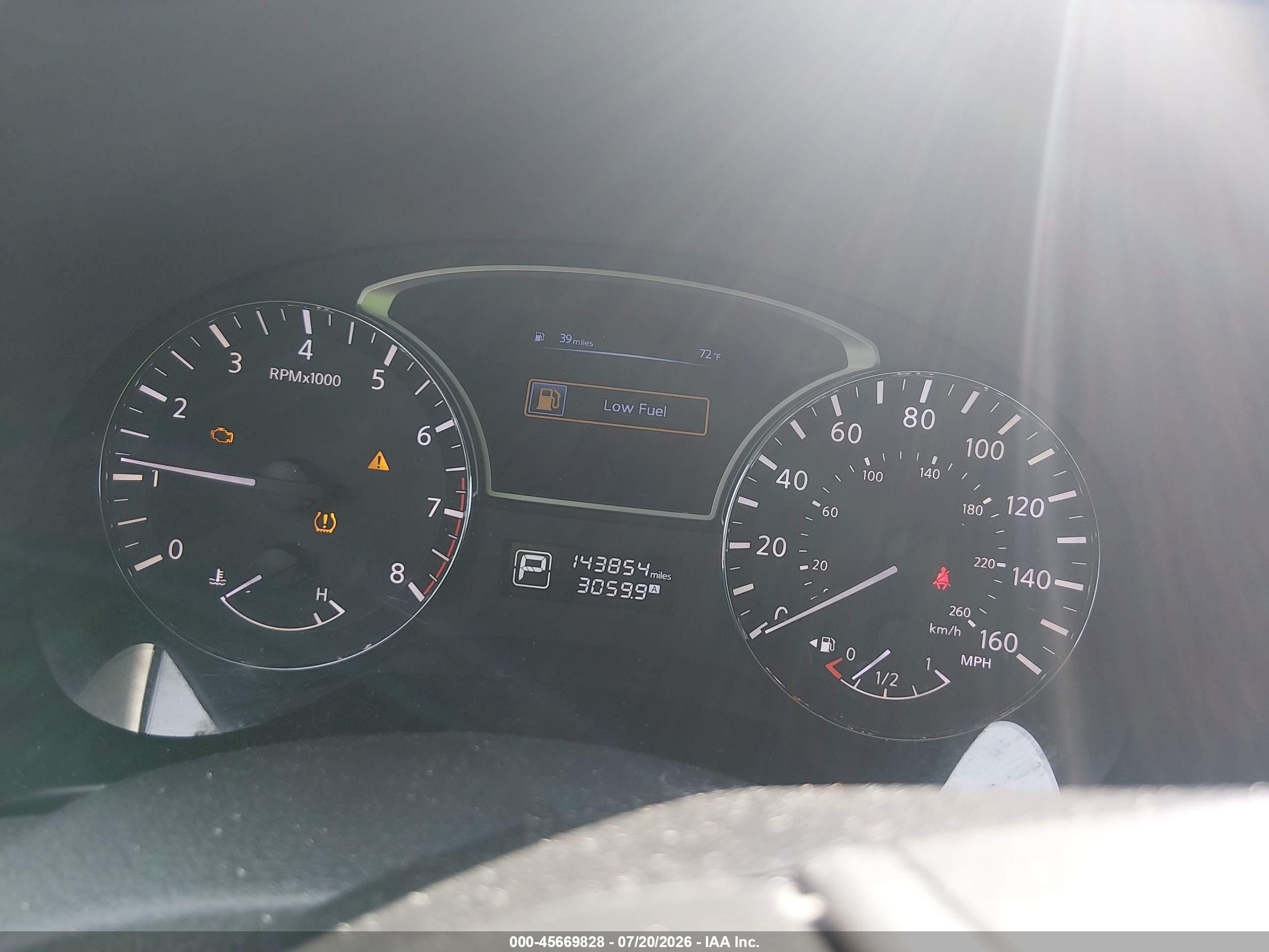 2014 Nissan Altima 2.5 S Silver vin: 1N4AL3AP0EN257779