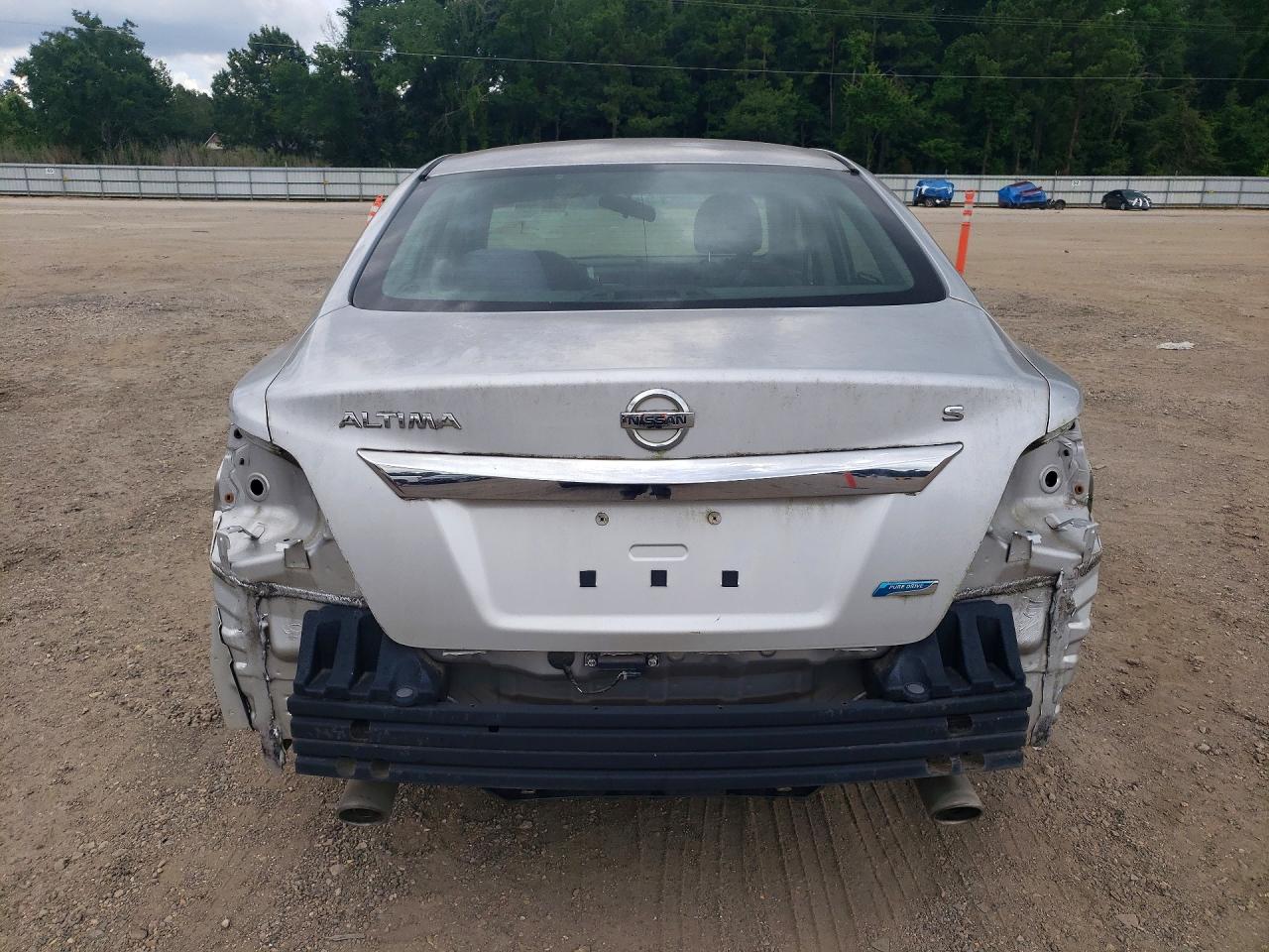 2014 Nissan Altima 2.5 S Silver vin: 1N4AL3AP0EN258303