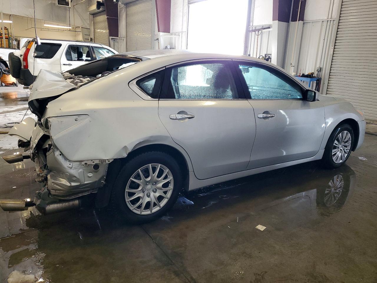 2014 Nissan Altima 2.5 Silver vin: 1N4AL3AP0EN331315