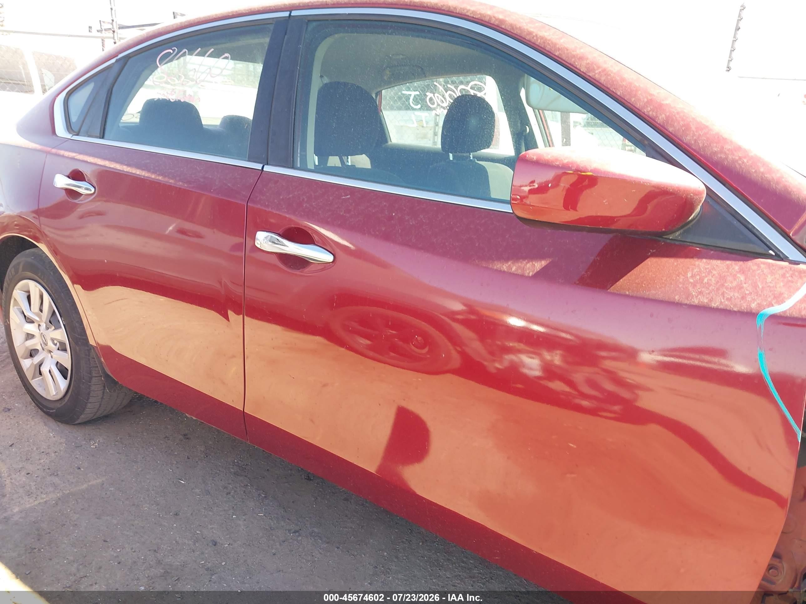 2014 Nissan Altima 2.5/2.5 S/2.5 Sl/2.5 Sv Red vin: 1N4AL3AP0EN334313