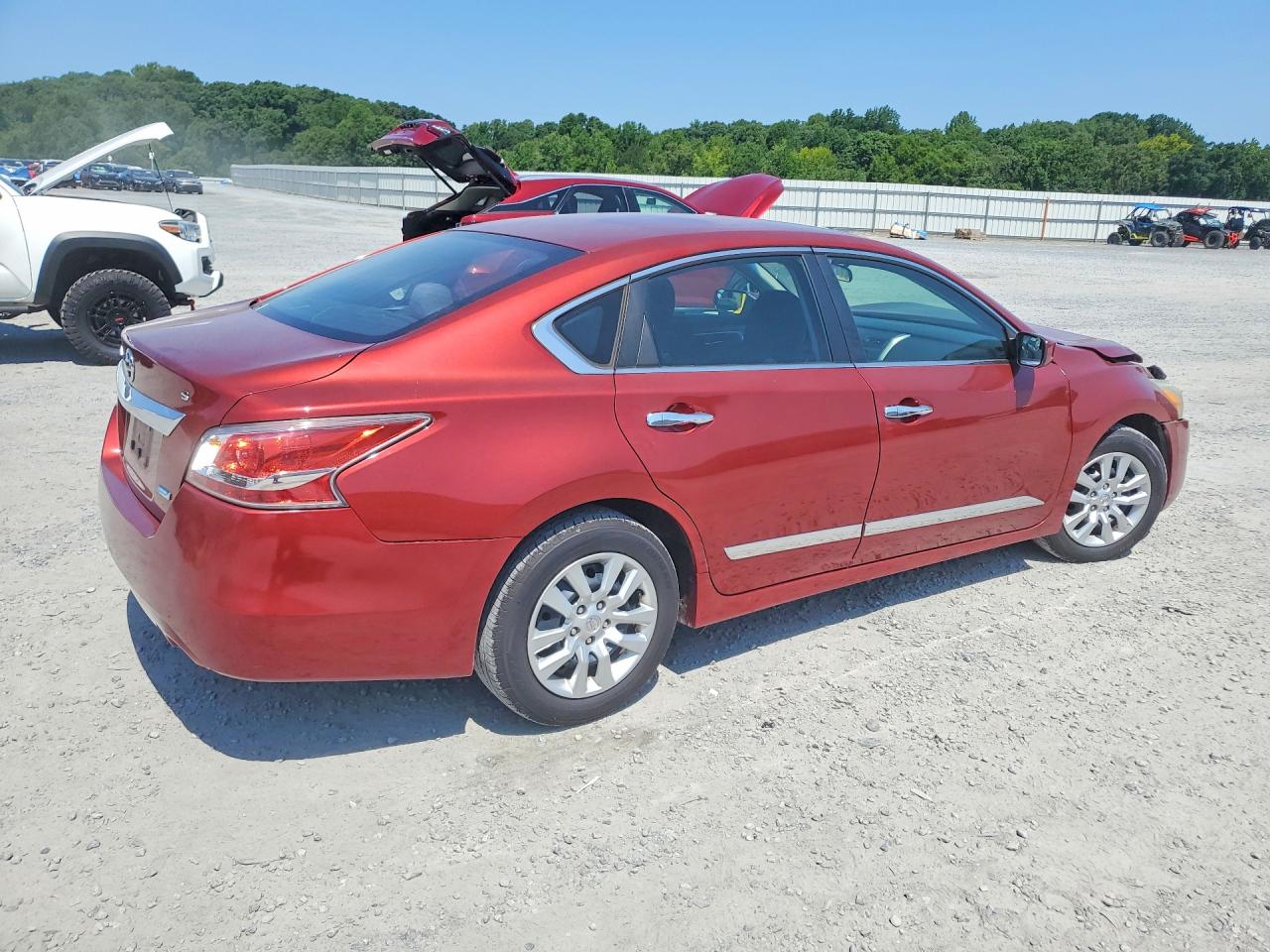 2014 Nissan Altima 2.5 S Красный vin: 1N4AL3AP0EN342492