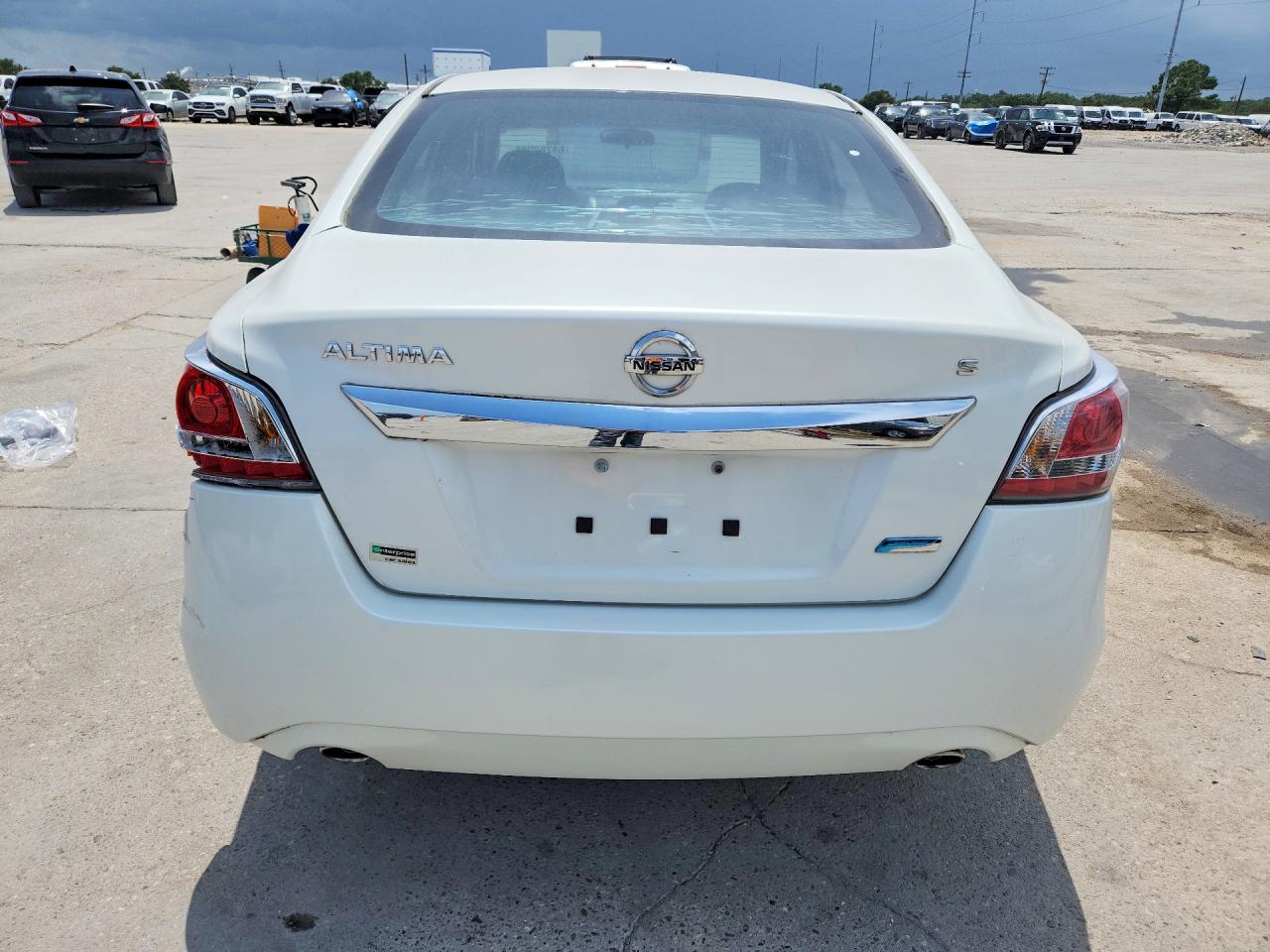 2014 Nissan Altima 2.5 S White vin: 1N4AL3AP0EN363648