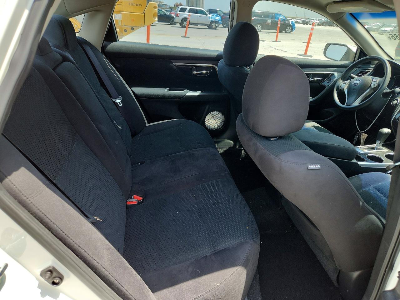 2014 Nissan Altima 2.5 S White vin: 1N4AL3AP0EN363648