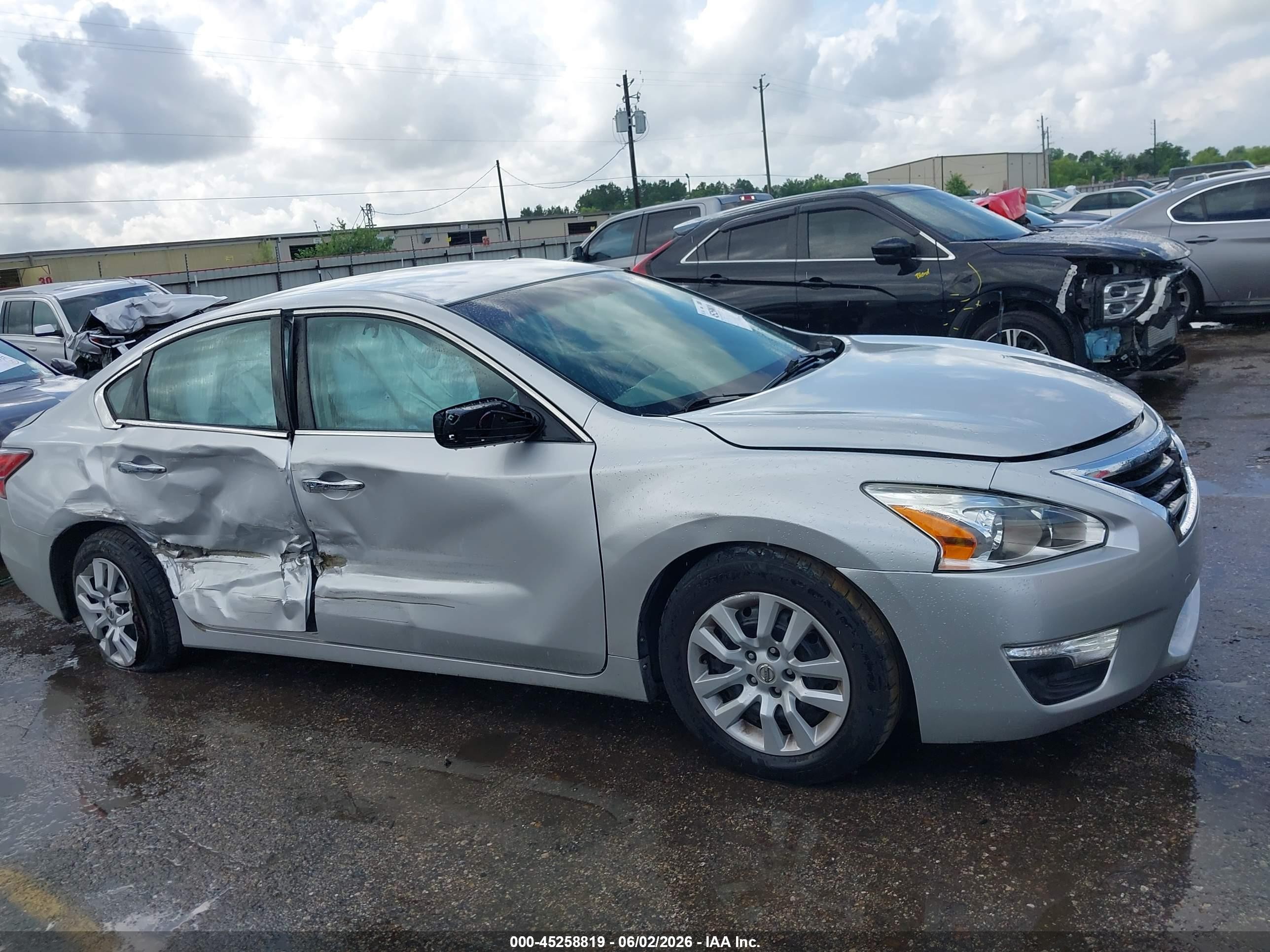 2014 Nissan Altima Silver vin: 1N4AL3AP0EN380336