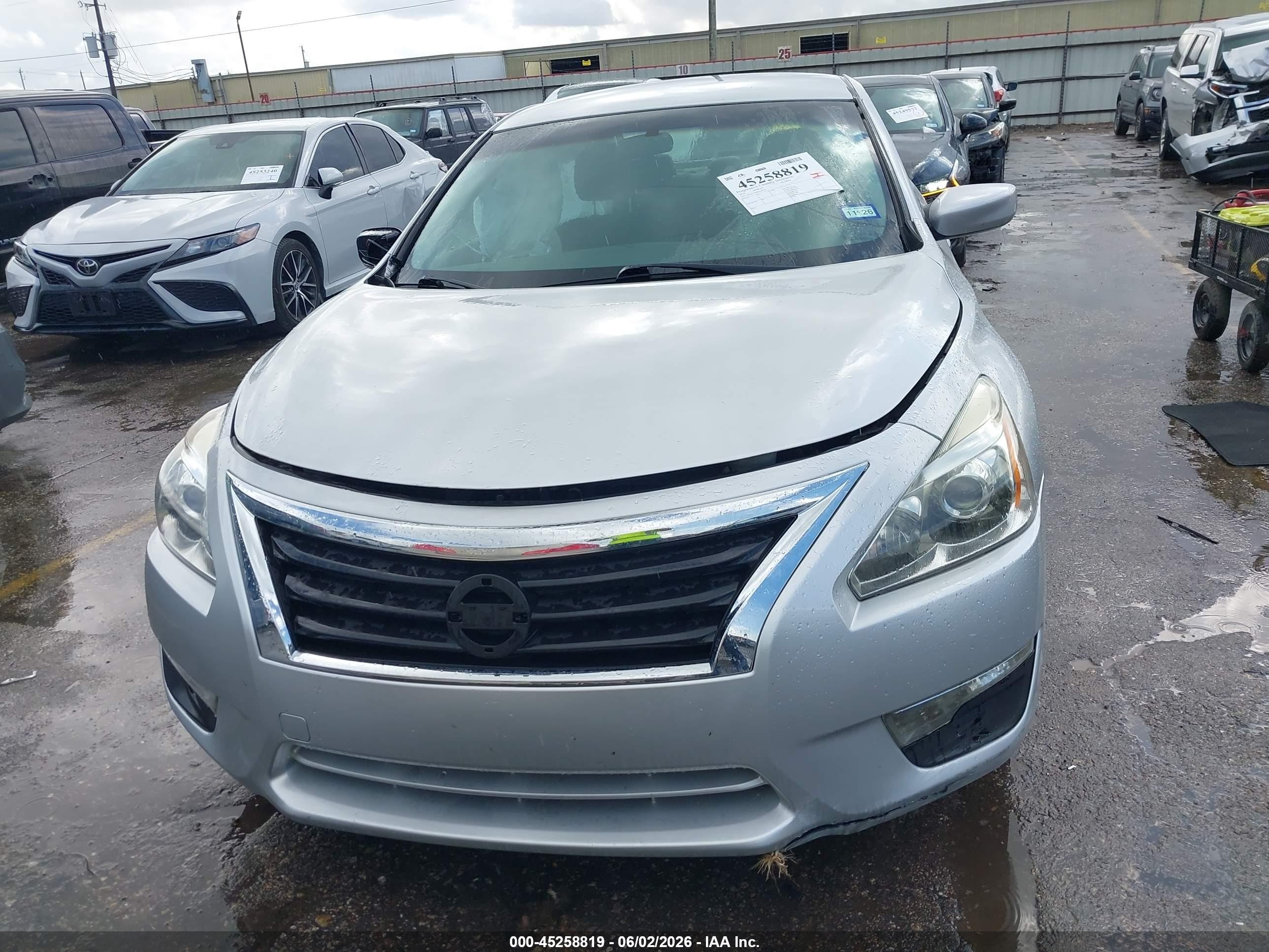 2014 Nissan Altima Silver vin: 1N4AL3AP0EN380336