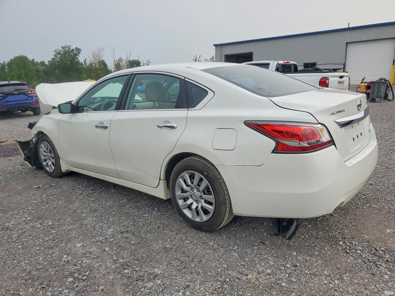 2014 Nissan Altima 2.5 S Белый vin: 1N4AL3AP0EN383138