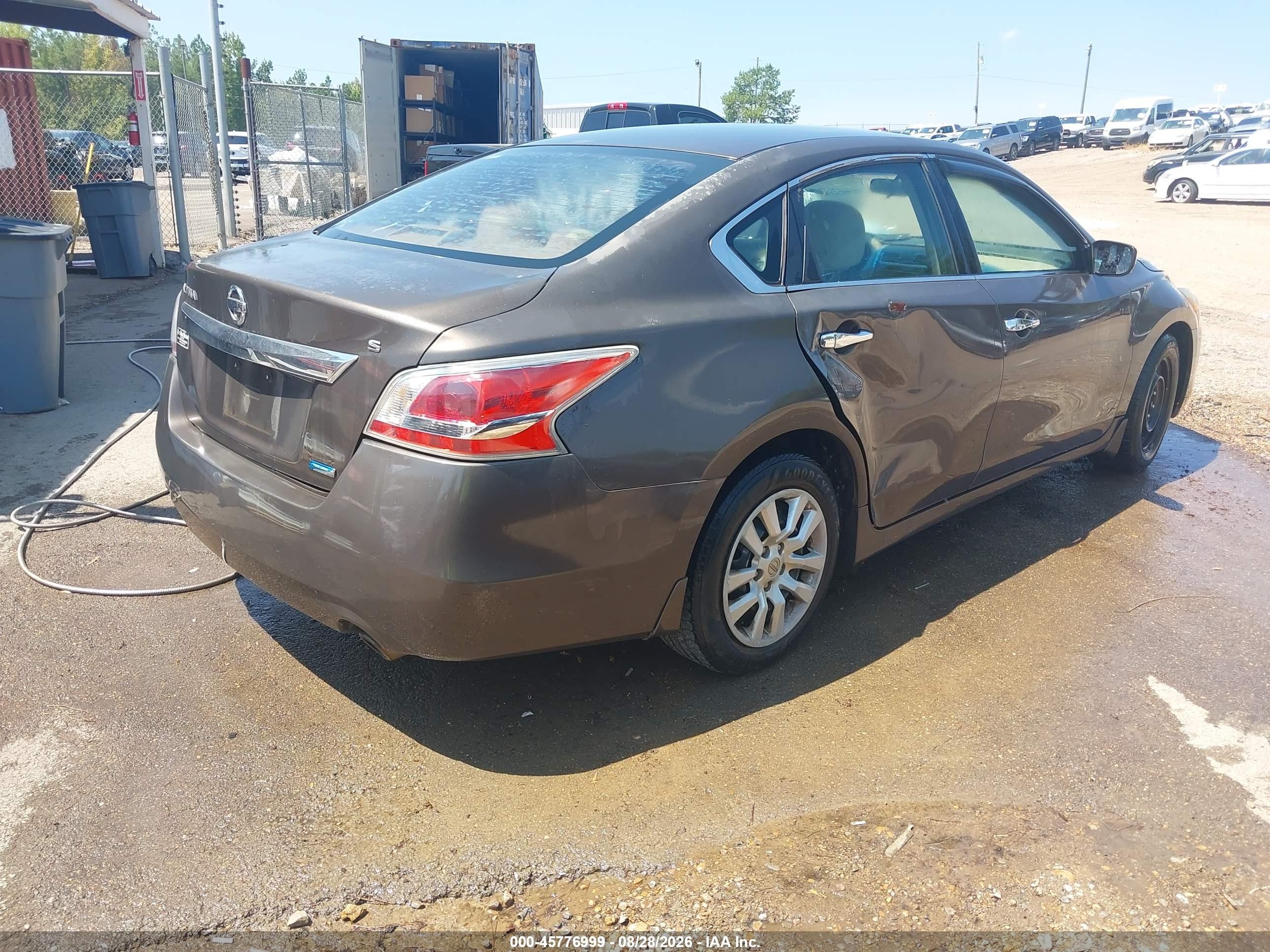 2014 Nissan Altima 2.5 S Brown vin: 1N4AL3AP0EN384483