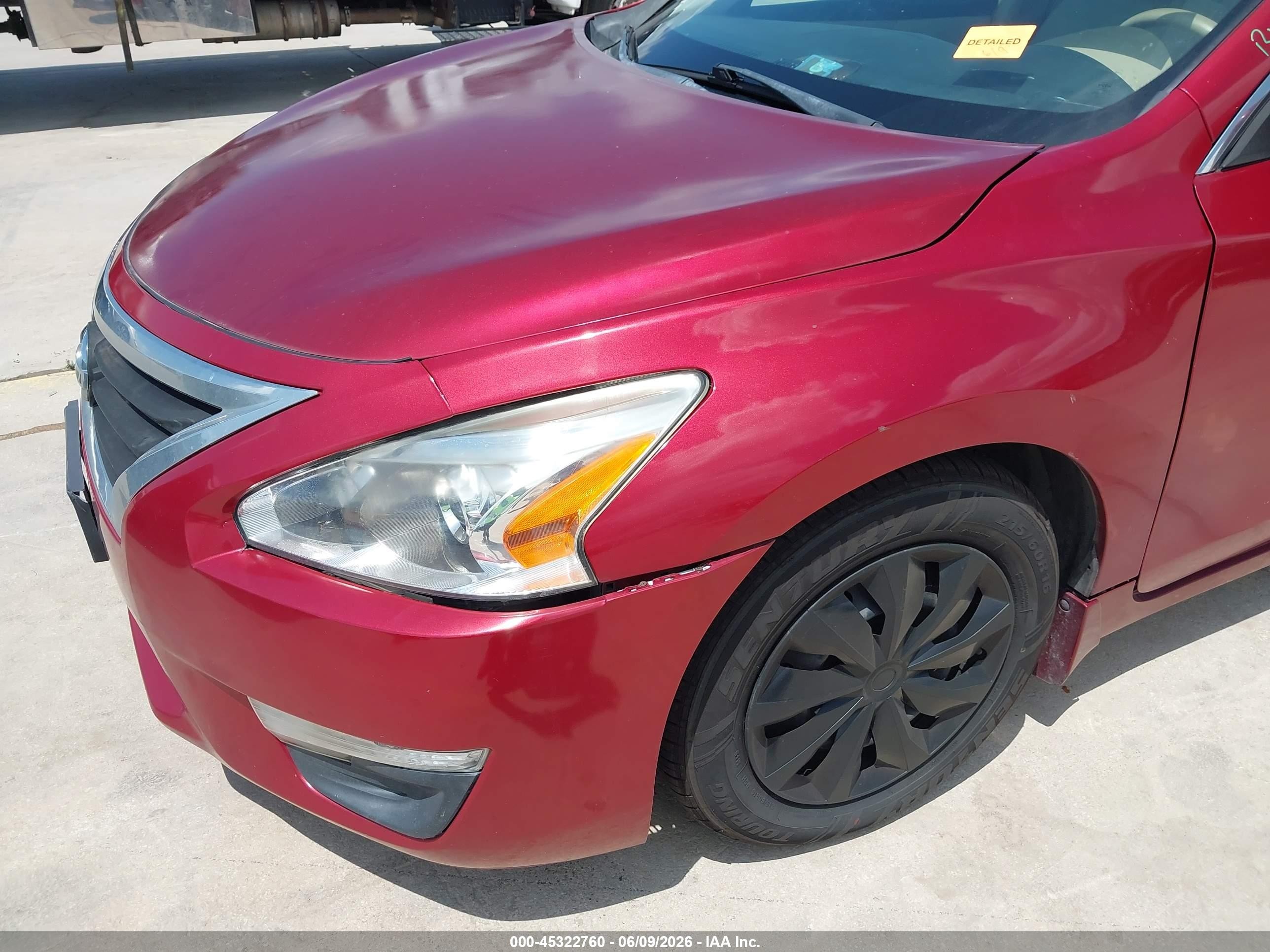 2014 Nissan Altima 2.5 S Red vin: 1N4AL3AP0EN385780