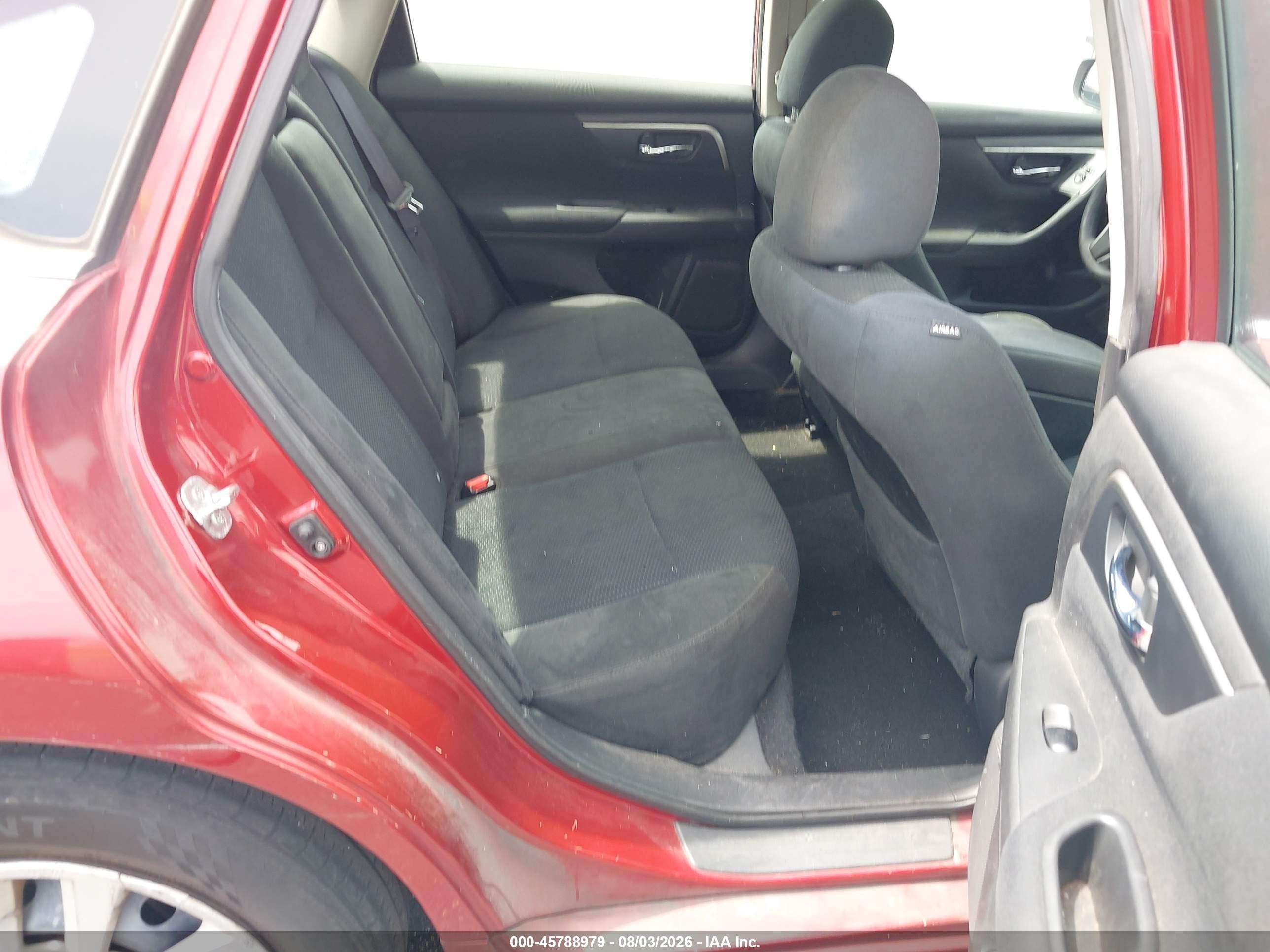 2015 Nissan Altima 2.5 S Red vin: 1N4AL3AP0FC103828
