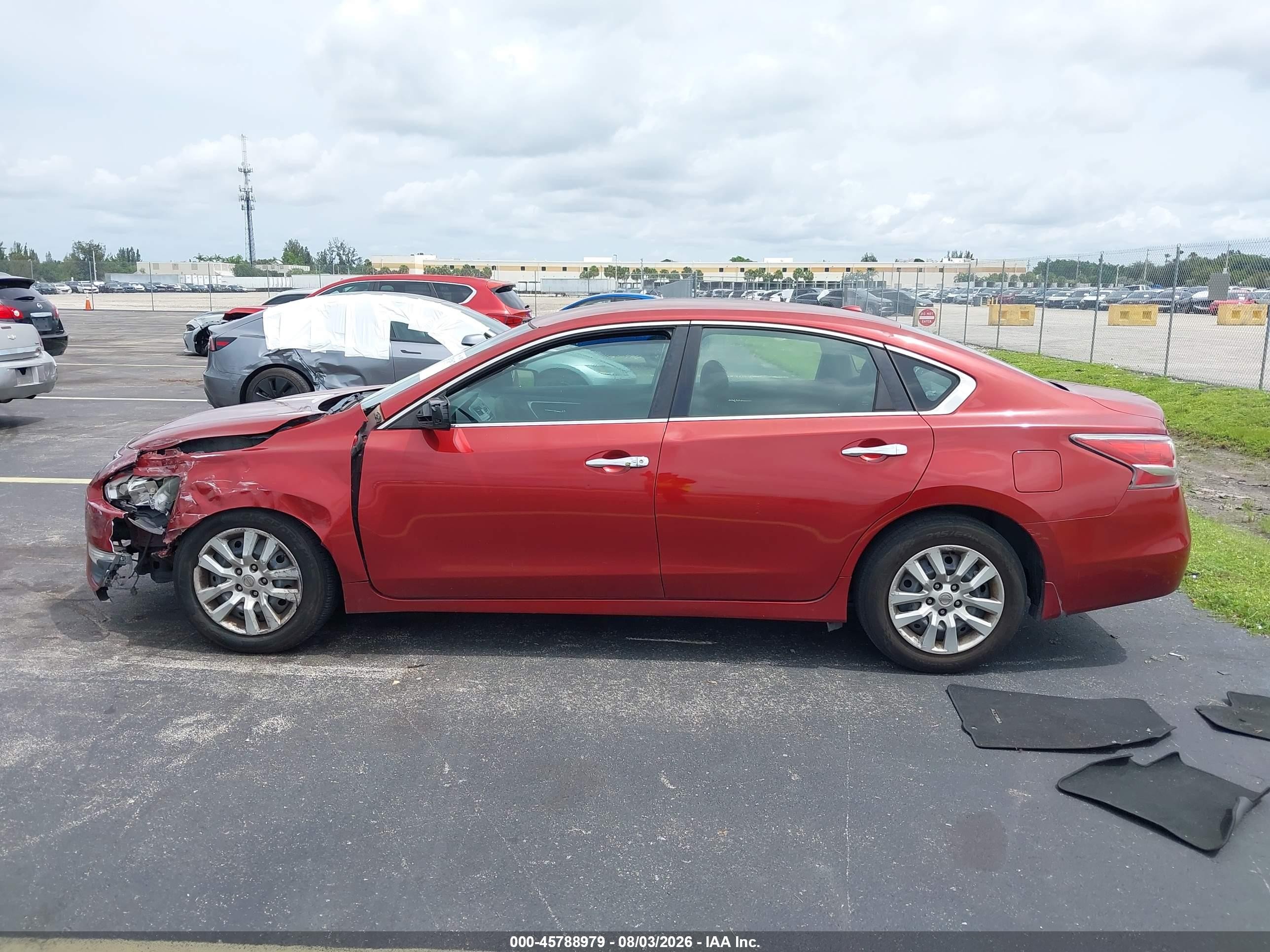 2015 Nissan Altima 2.5 S Red vin: 1N4AL3AP0FC103828