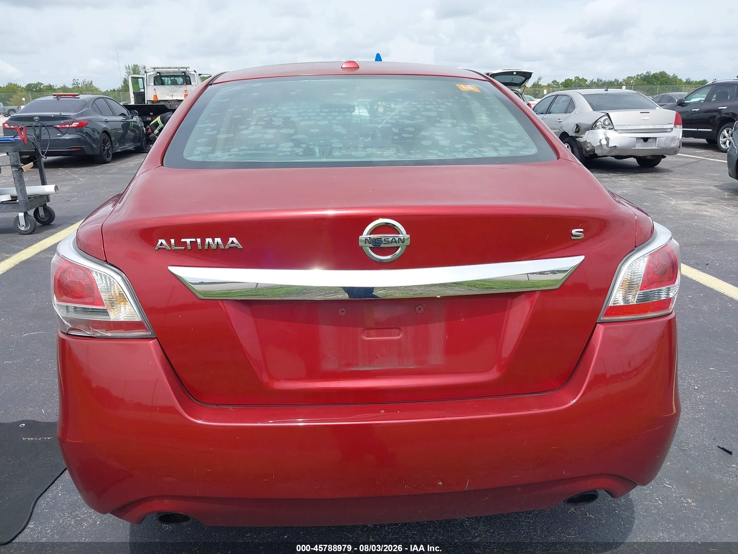 2015 Nissan Altima 2.5 S Red vin: 1N4AL3AP0FC103828