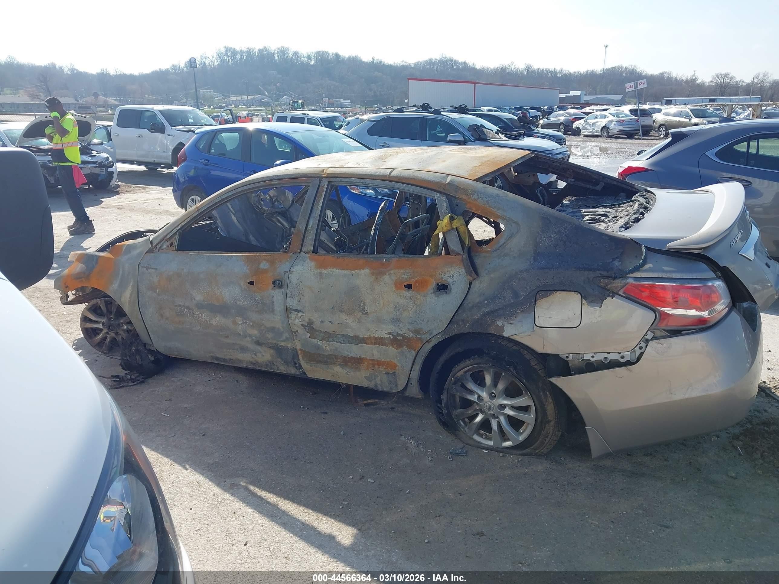 2015 Nissan Altima 2.5 S Gray vin: 1N4AL3AP0FC107216