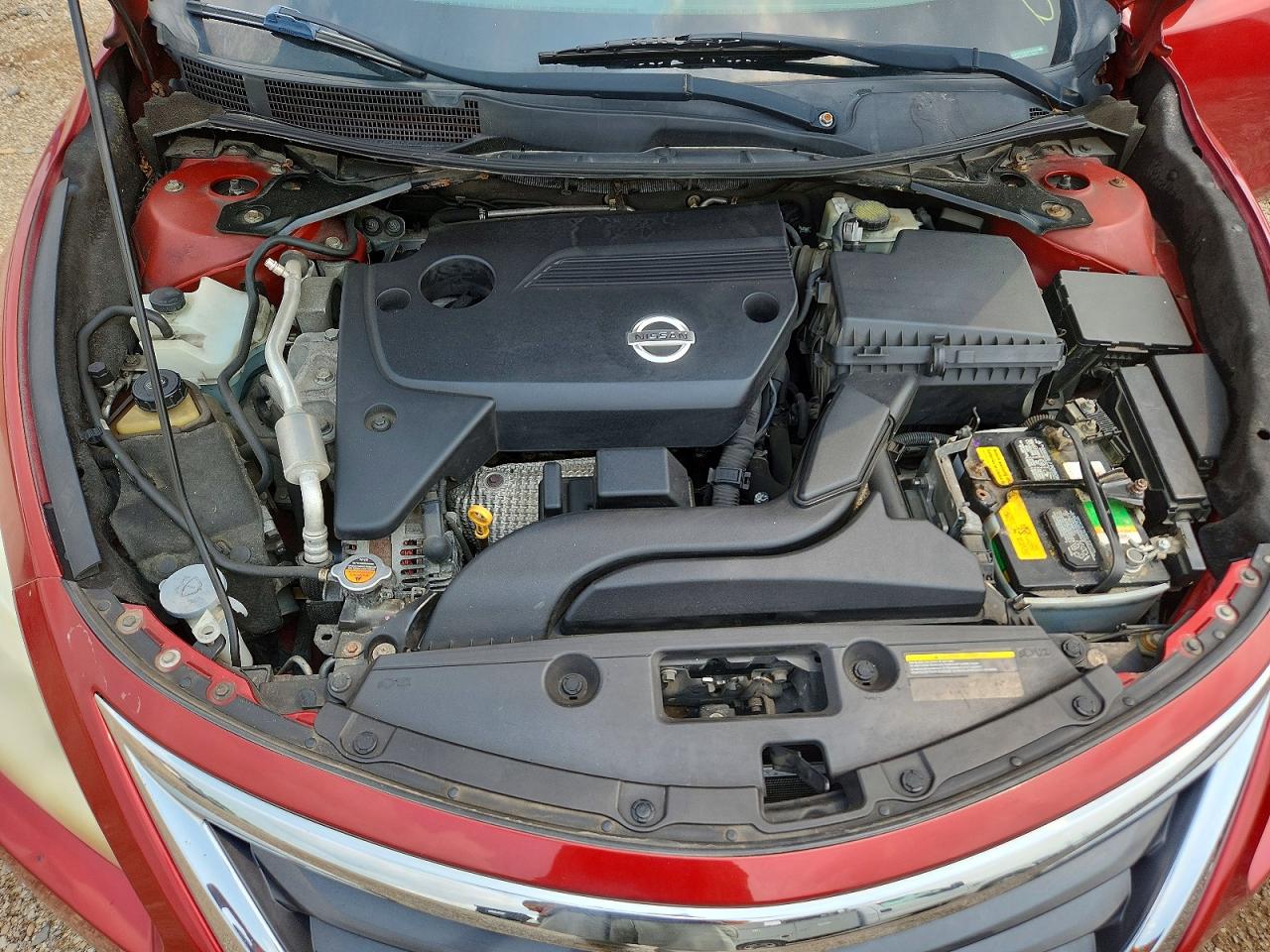 2015 Nissan Altima 2.5 S Red vin: 1N4AL3AP0FC119012
