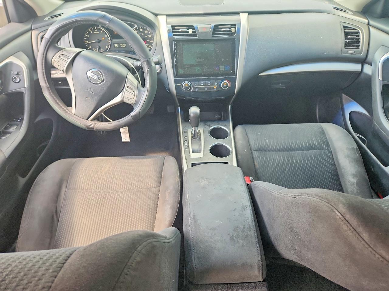 2015 Nissan Altima 2.5 S White vin: 1N4AL3AP0FC123545