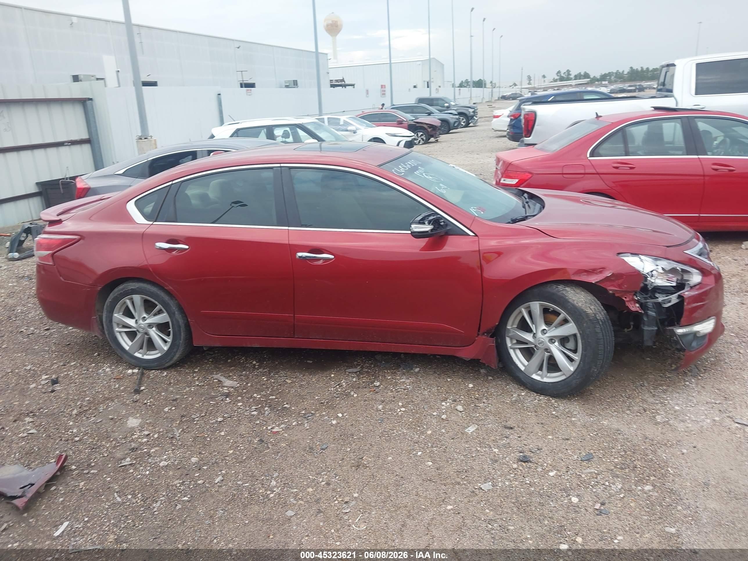 2015 Nissan Altima 2.5 Sv Red vin: 1N4AL3AP0FC125876