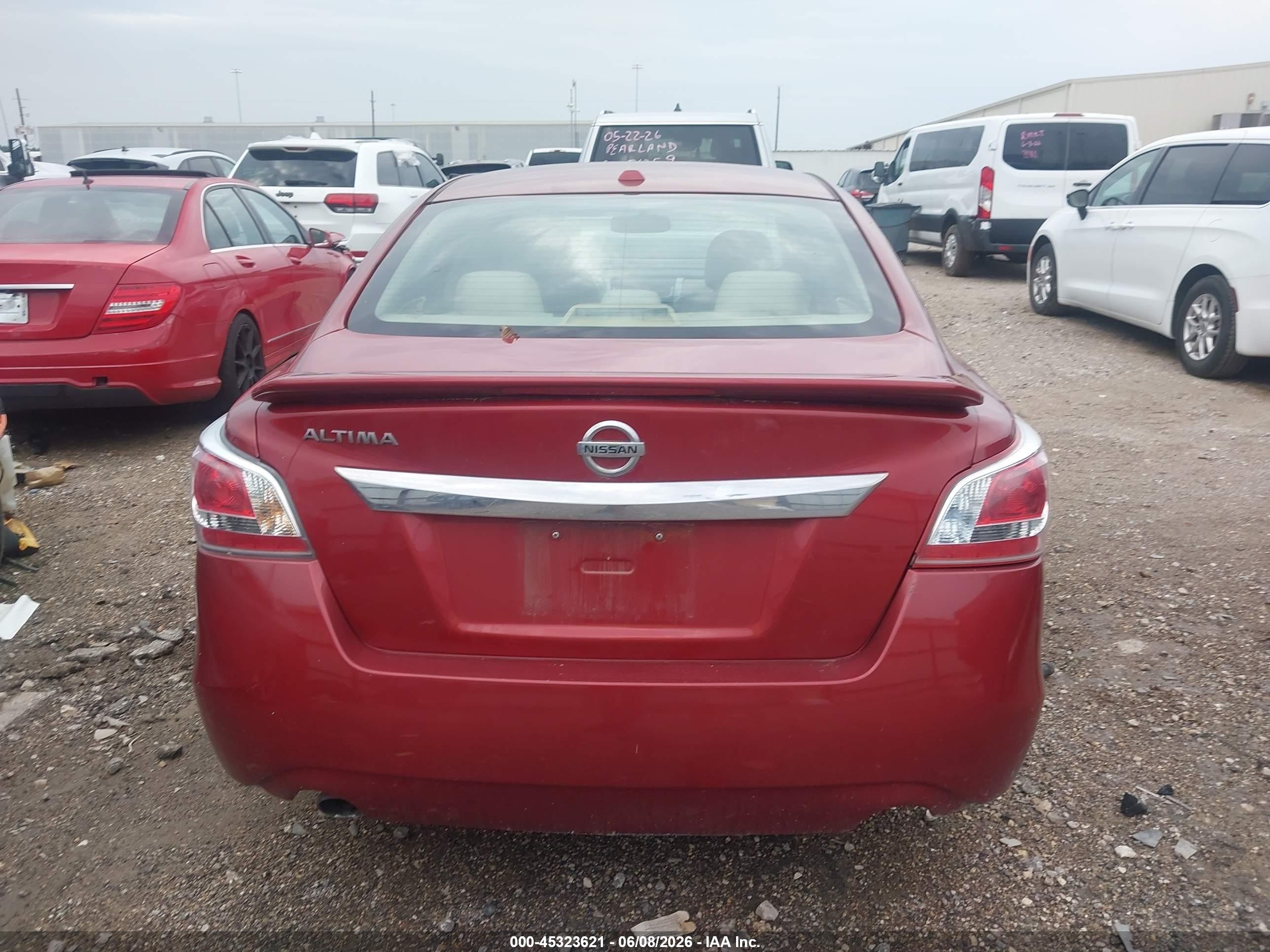 2015 Nissan Altima 2.5 Sv Red vin: 1N4AL3AP0FC125876