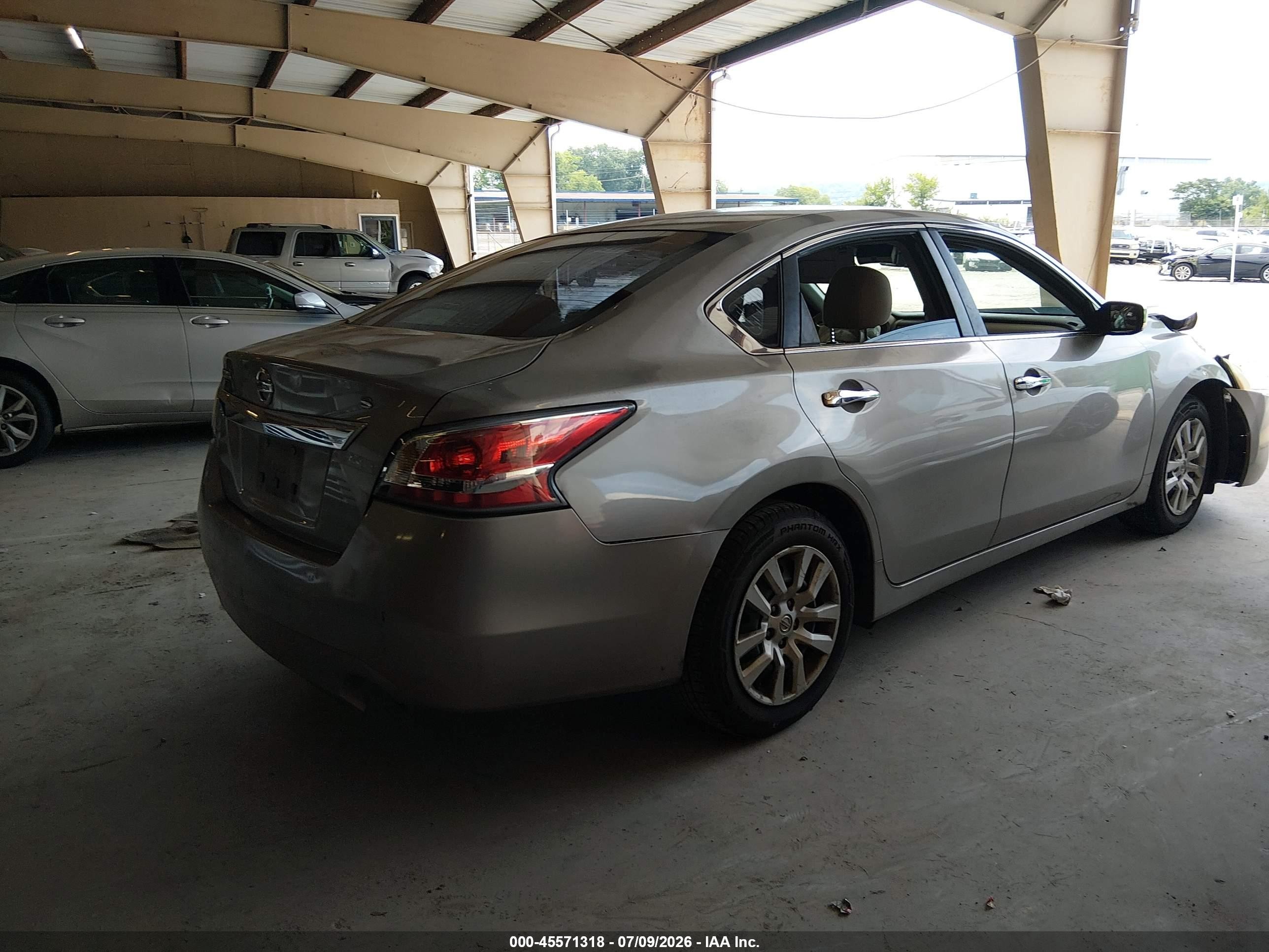 2015 Nissan Altima 2.5 S Gold vin: 1N4AL3AP0FC129703