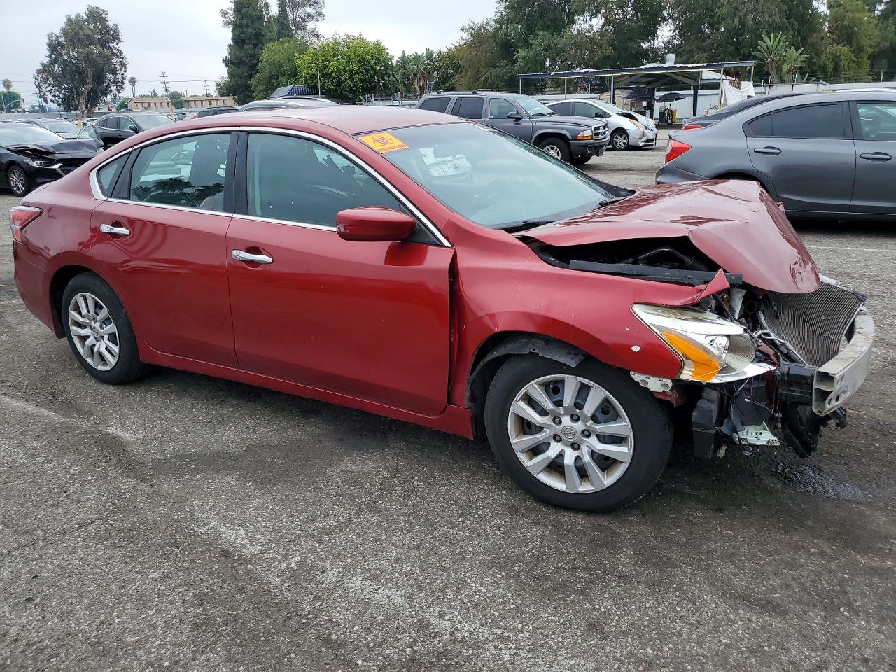 2015 Nissan Altima 2.5 S Red vin: 1N4AL3AP0FC134786