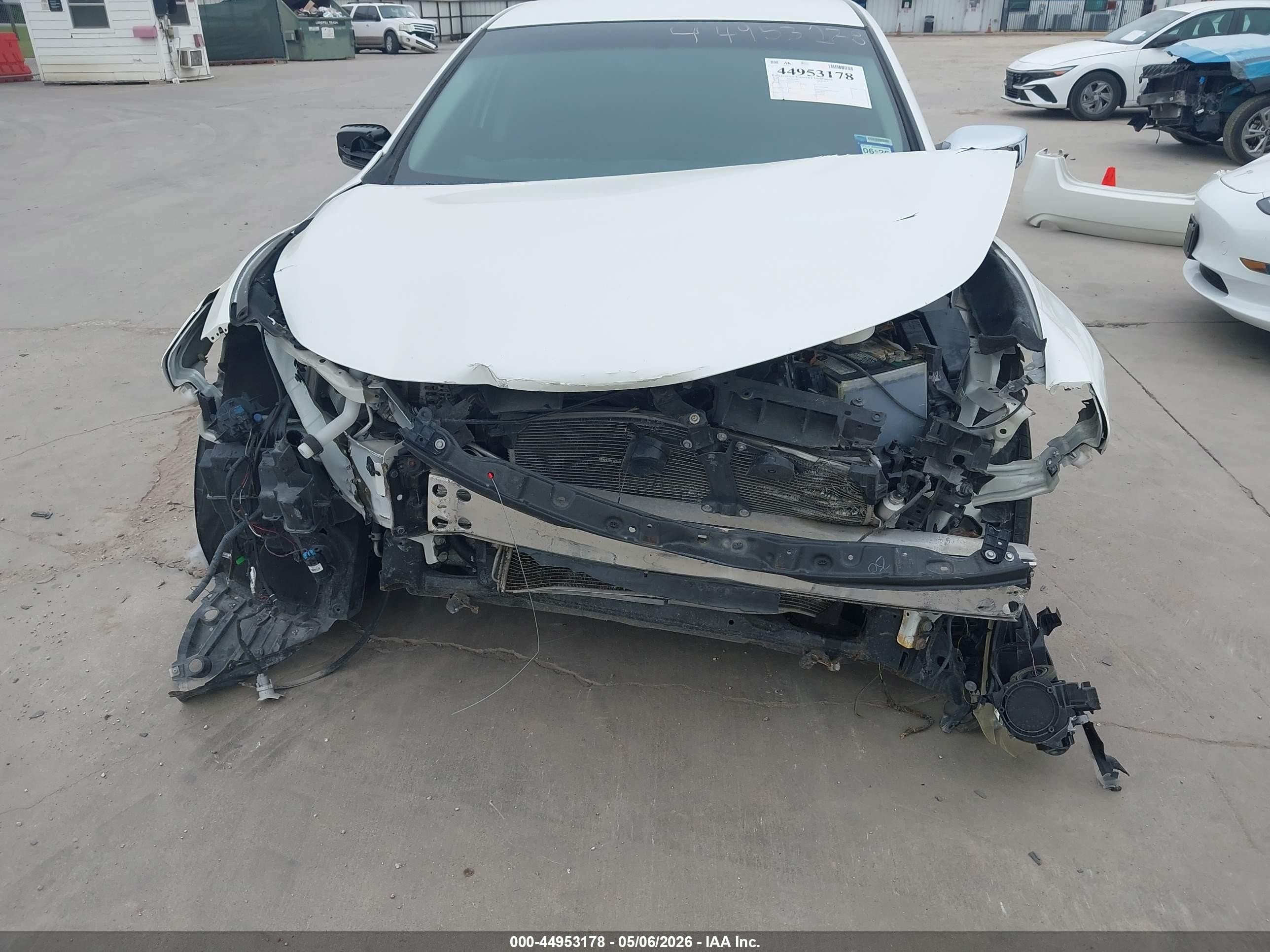 2015 Nissan Altima 2.5 Sv White vin: 1N4AL3AP0FC142824