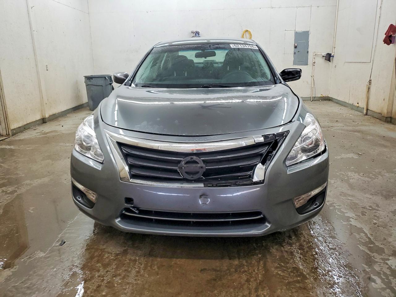 2015 Nissan Altima 2.5 S Silver vin: 1N4AL3AP0FC155735