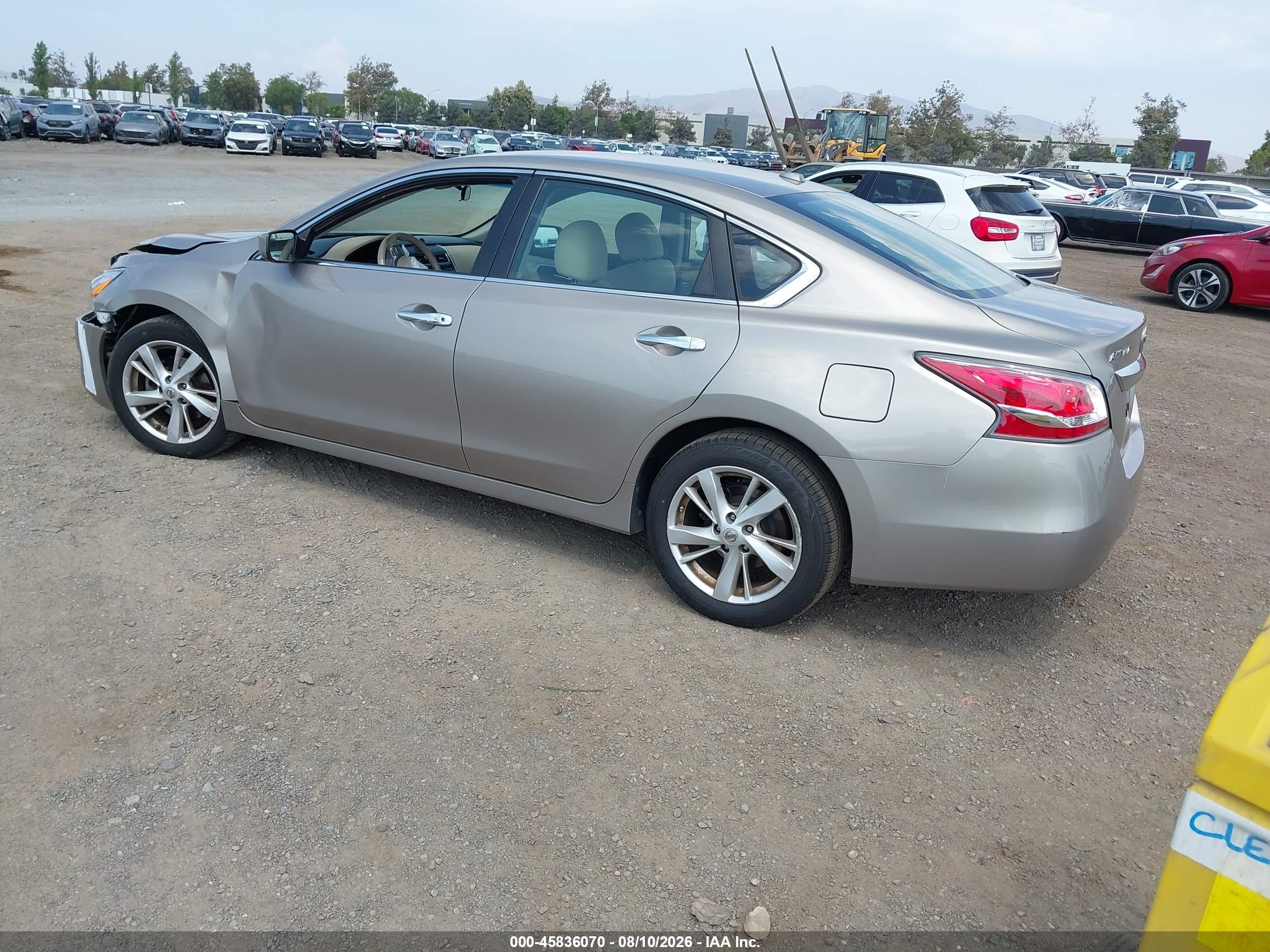 2015 Nissan Altima 2.5 Sv Beige vin: 1N4AL3AP0FC171823
